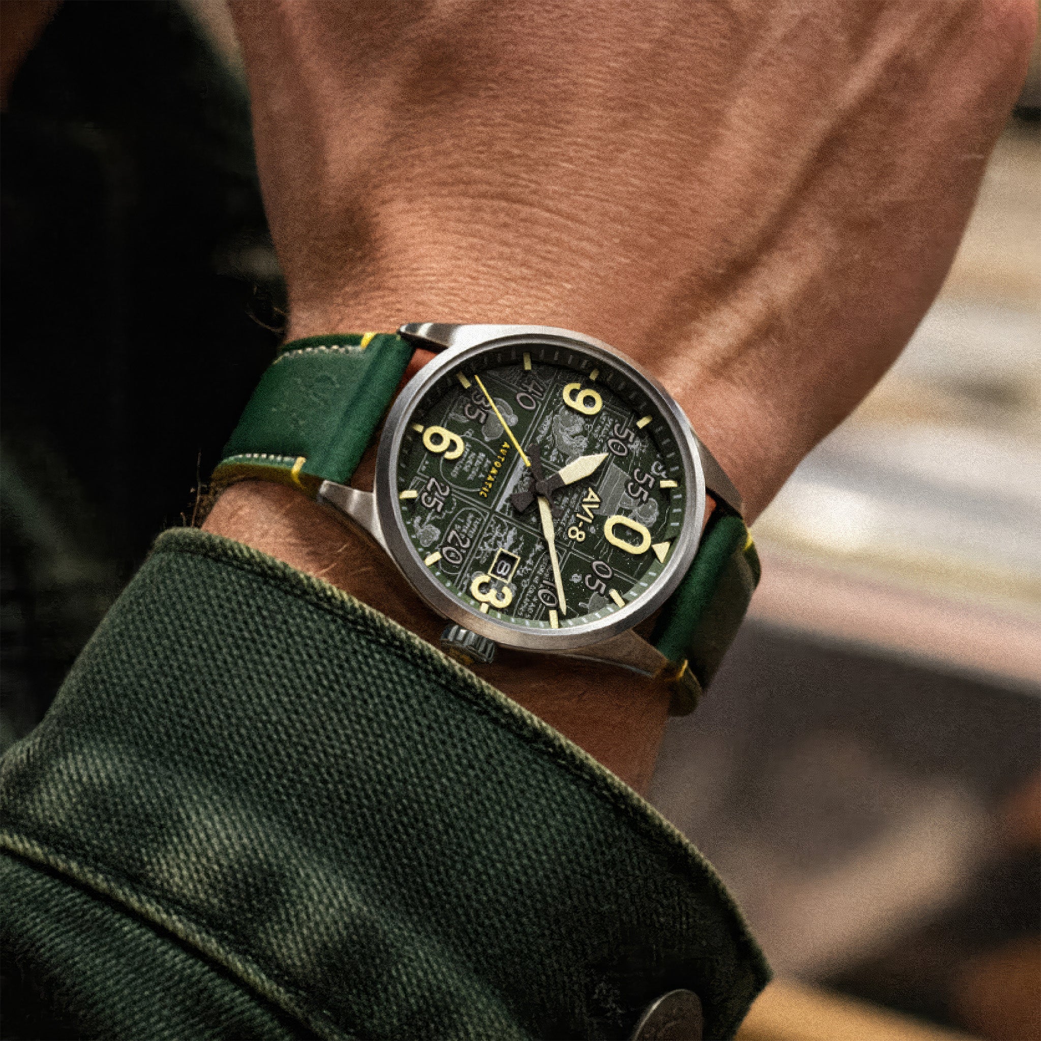 Spitfire Smith Automatic Peanuts Snoopy Flying Ace Limited Edition | 42 mm | Aviator Green