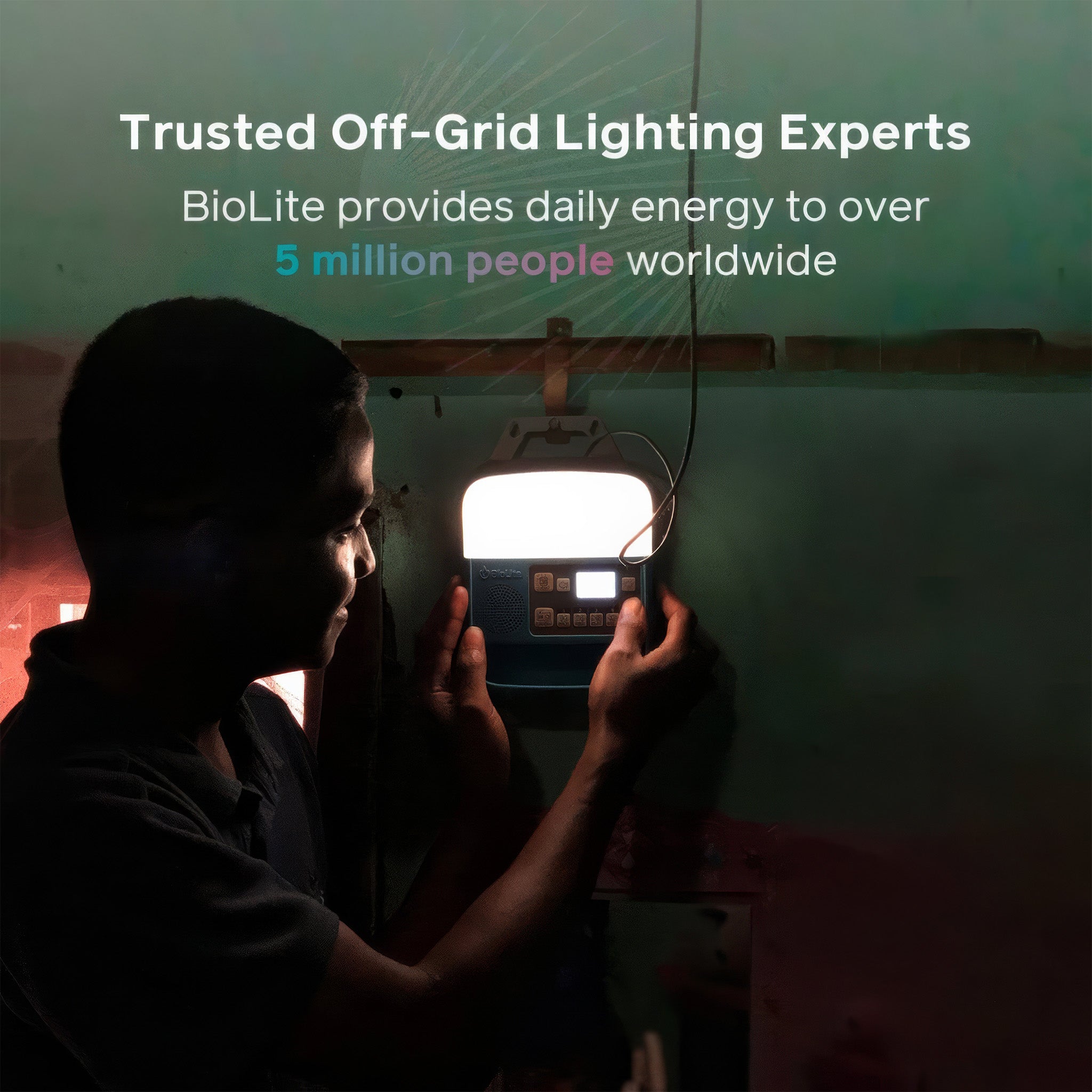 Alpenglow 500 | 500 Lümen Çok Renkli USB Kamp Lambası