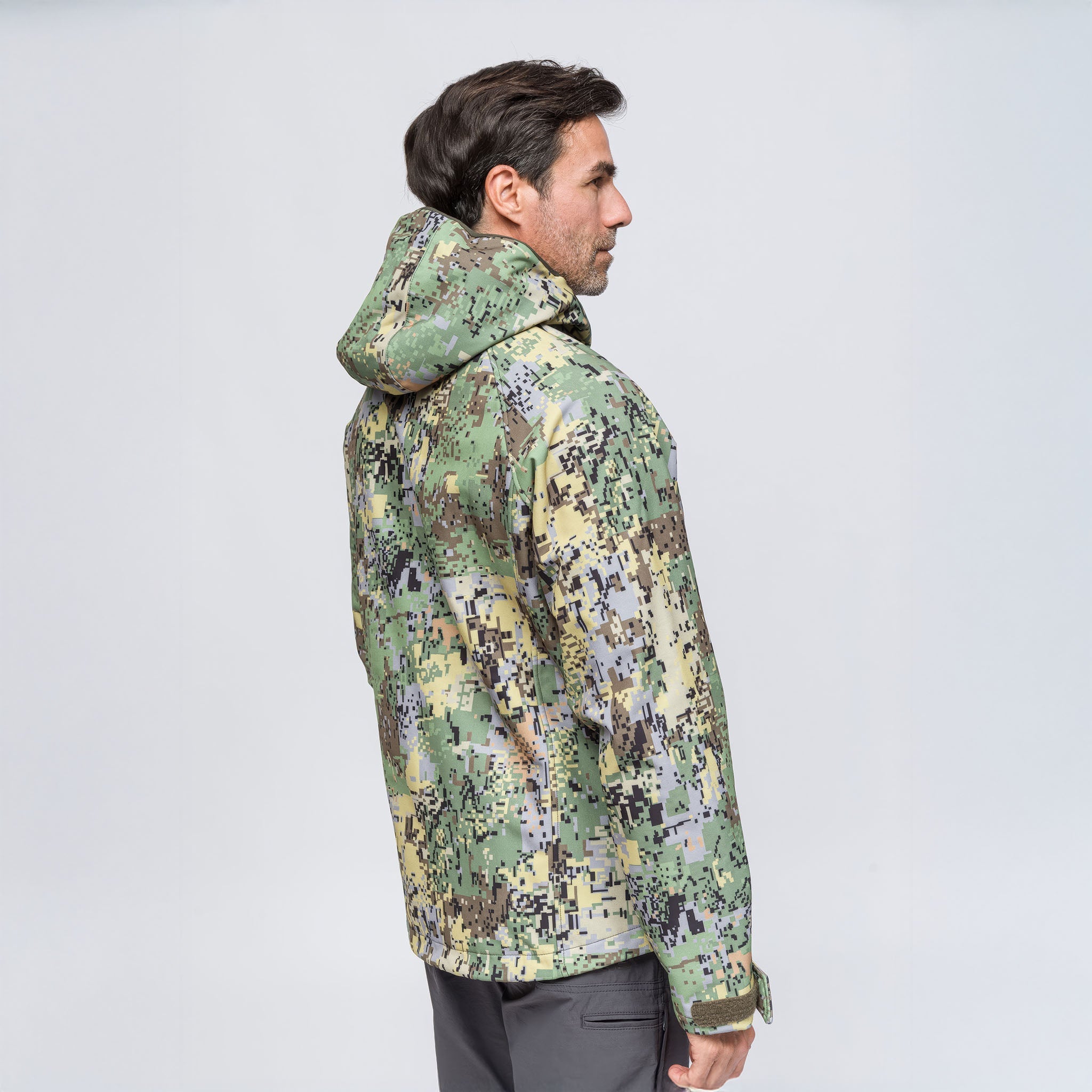 SoftShell Rüzgar ve Suya Dayanıklı Mont | Camo Yeşil