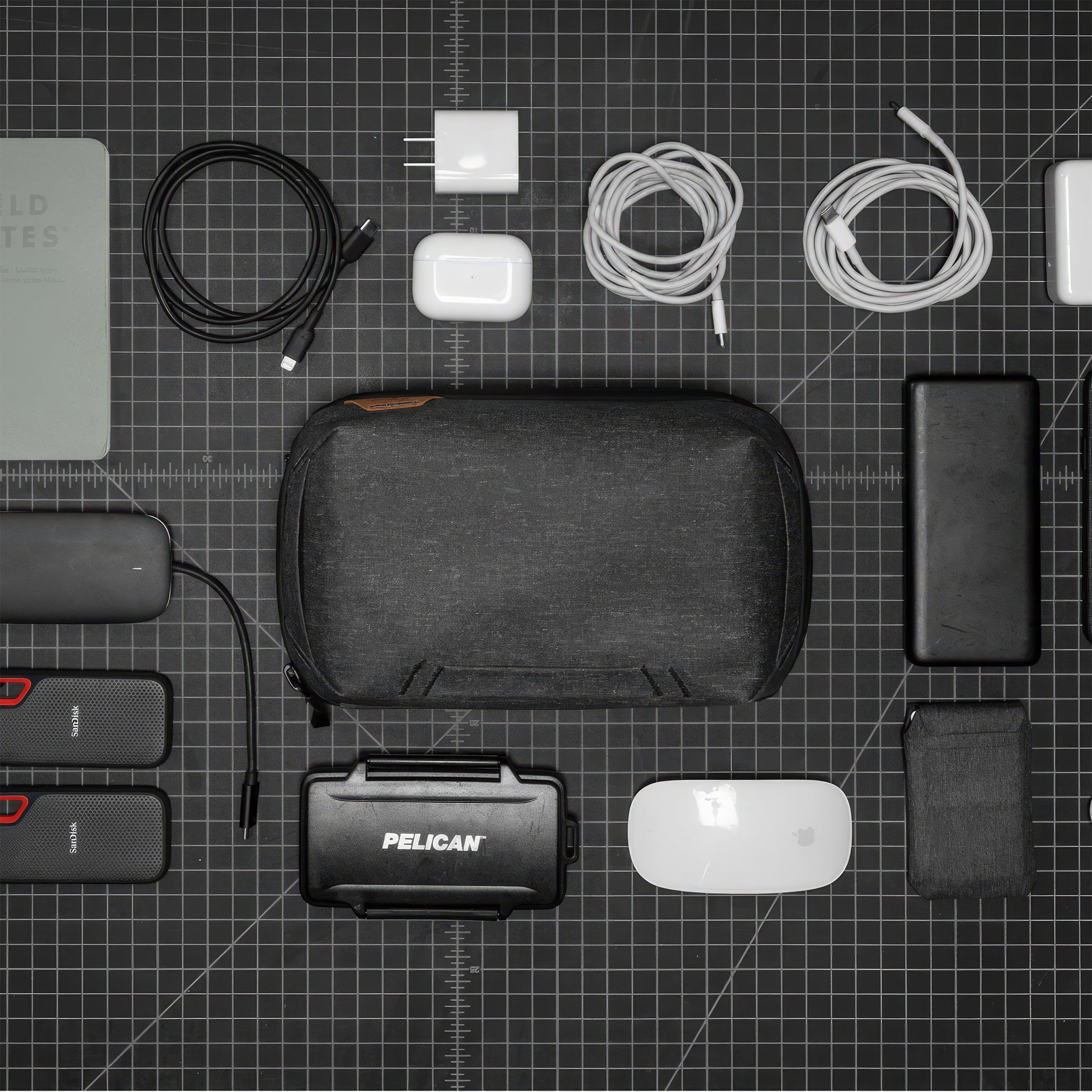 Tech Pouch Düzenleyici Çanta | Regular | Black