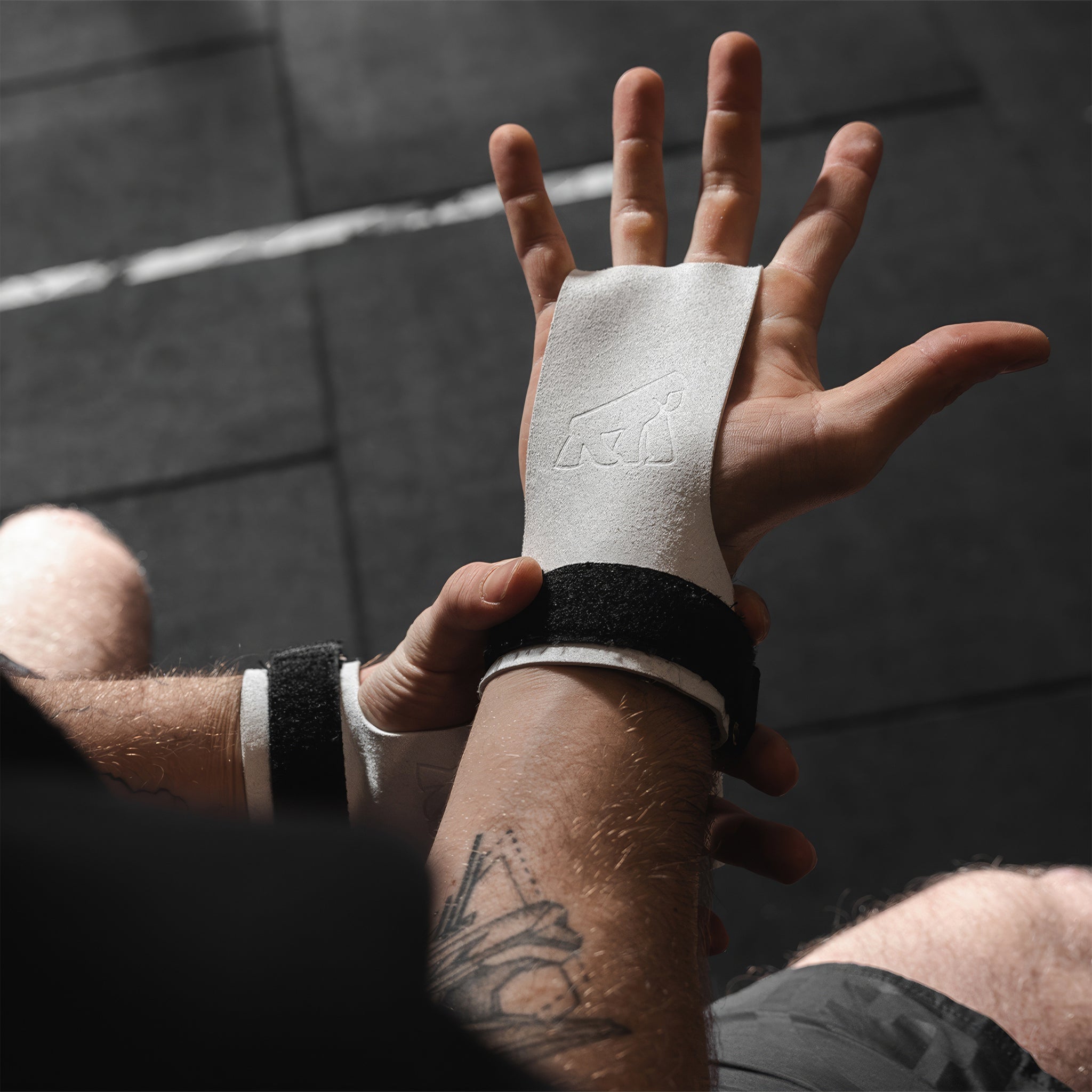 ComPro Trio Crossfit Eldiveni | Ağırlık & Barfiks Elcik