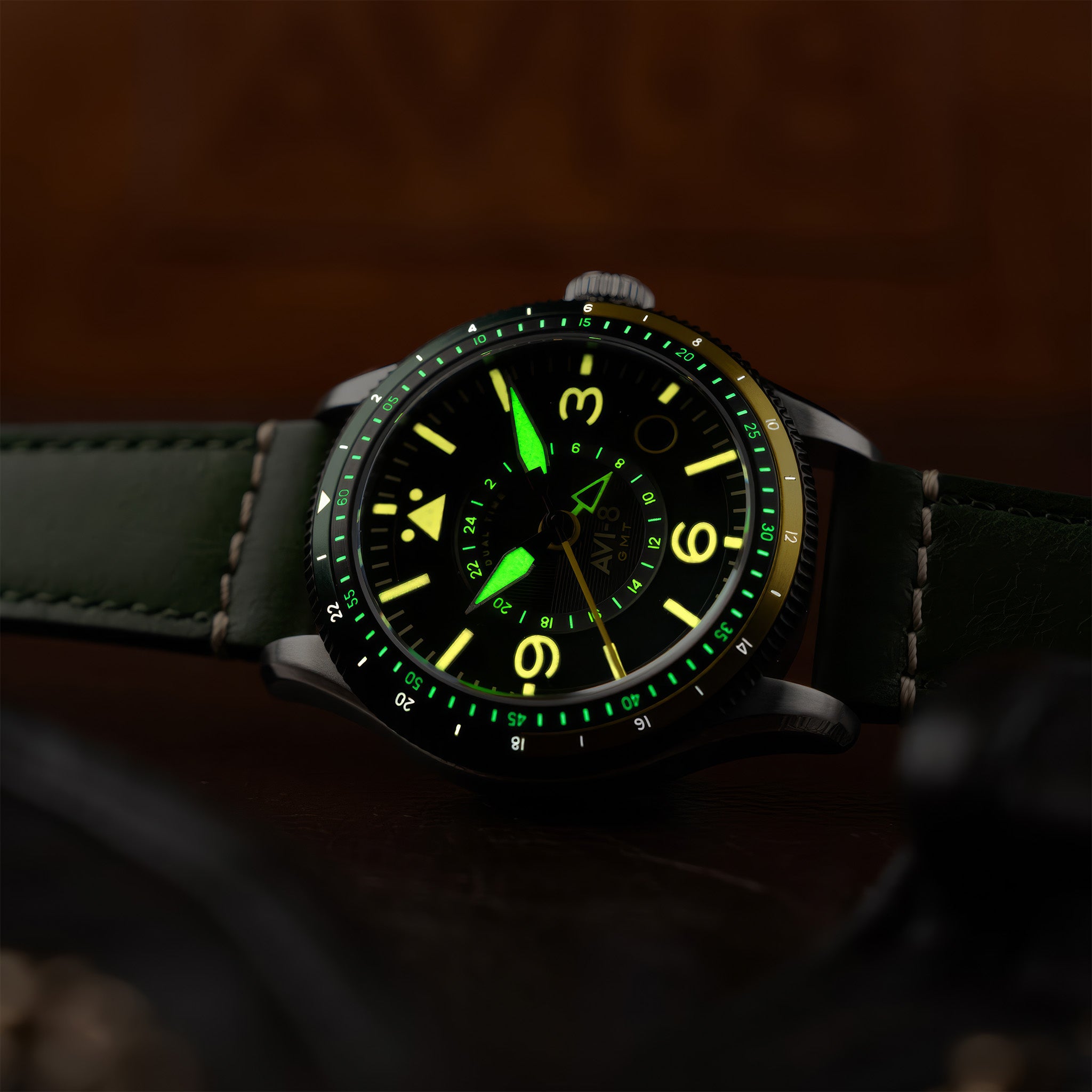 Flyboy Airmaster GMT Automatic | 40mm | fuselage green