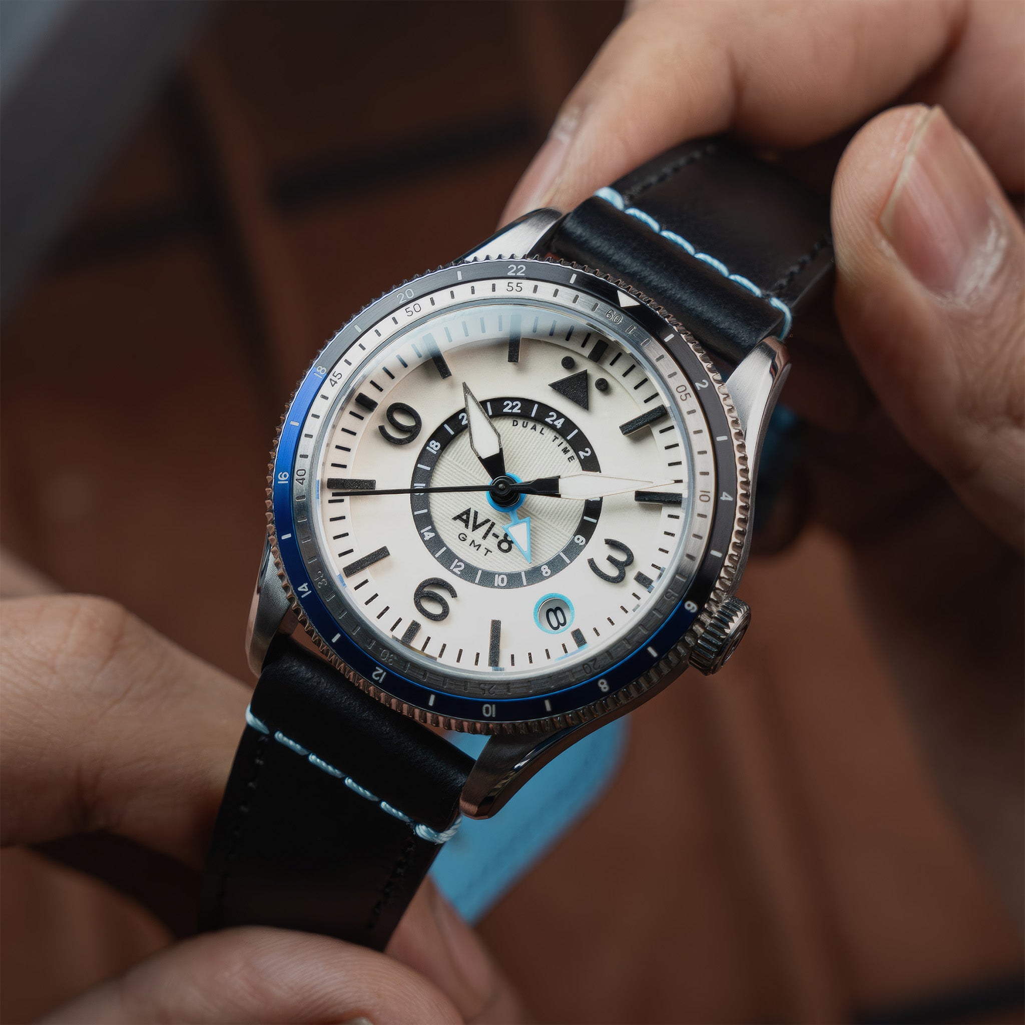 Flyboy Airmaster GMT Automatic | 40mm | Wing Silver