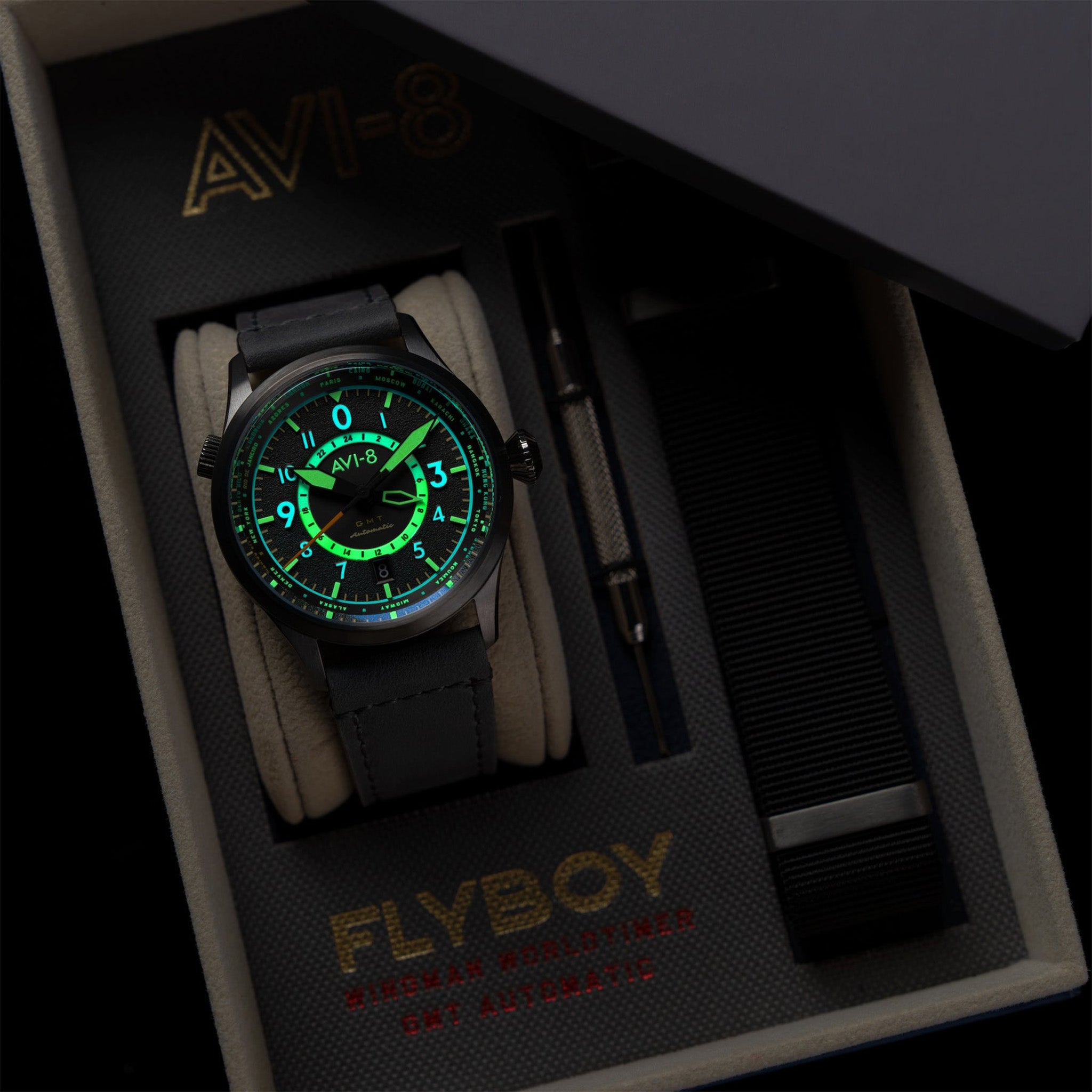 Flyboy Wingman Worldtimer GMT Automatic | 41 mm | Tropical Grey