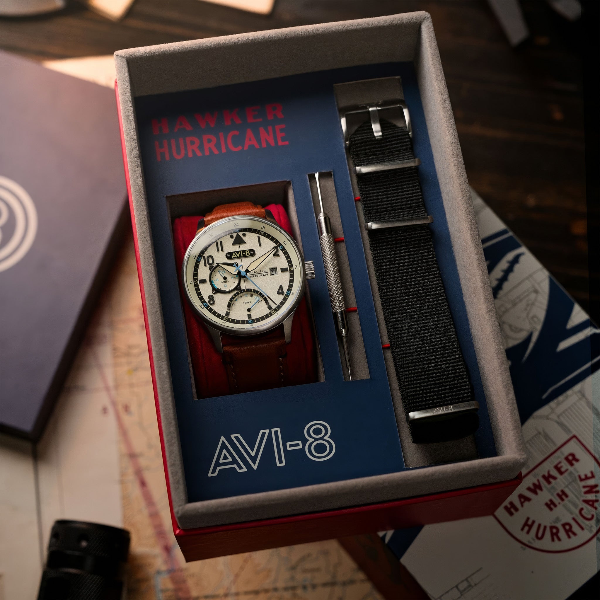 Hawker Hurricane McKellar Dual Time | 44mm | Brown Beige