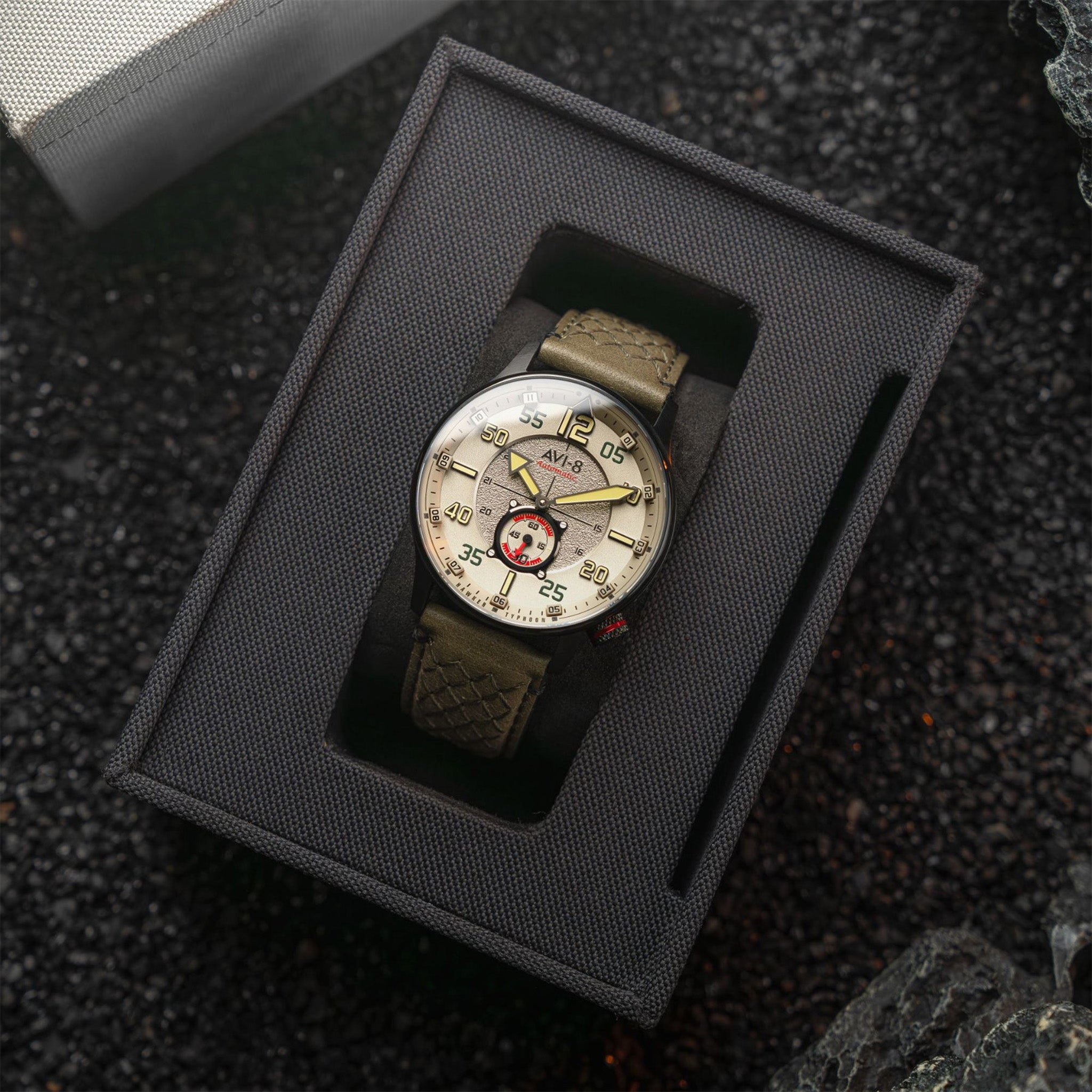Hawker Typhoon Baldwin Automatic | 42 mm | Dark Khaki