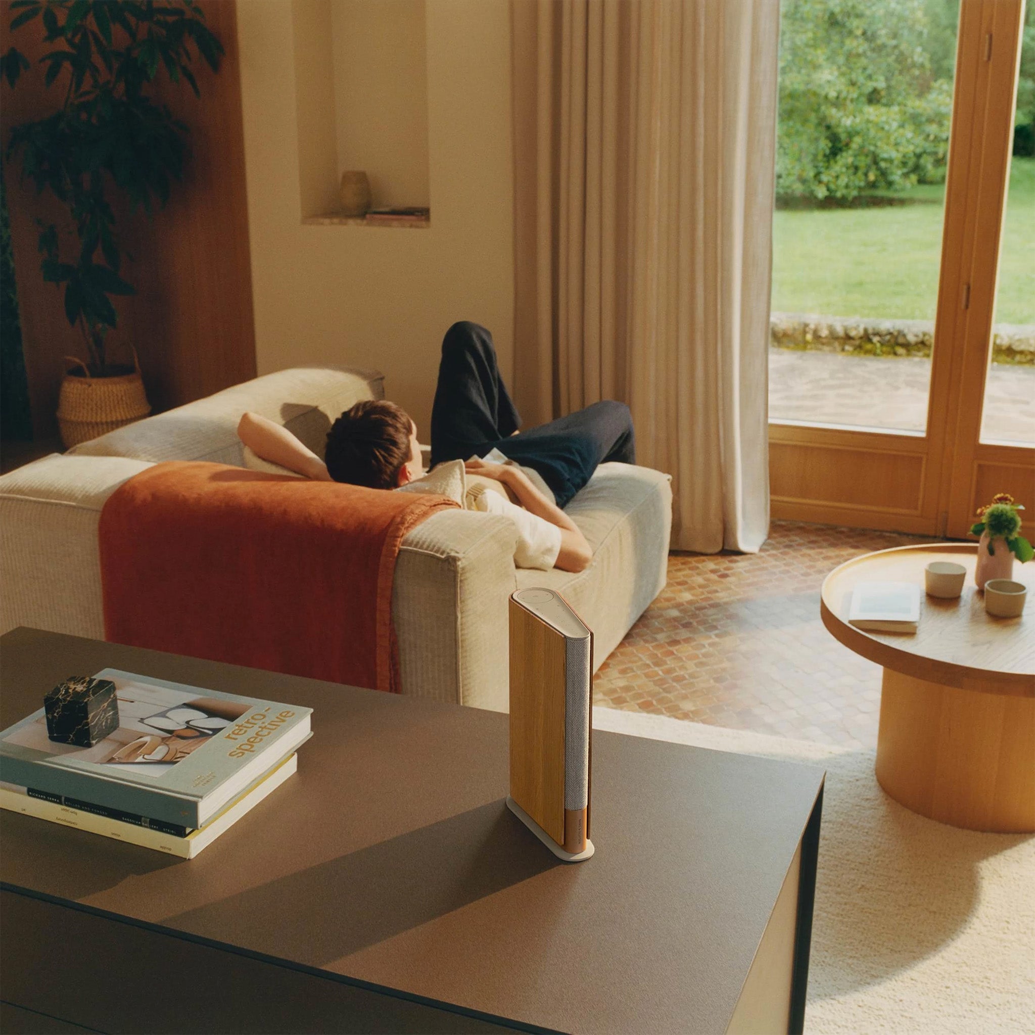 Beosound Emerge Multiroom Hoparlör | Gold Tone