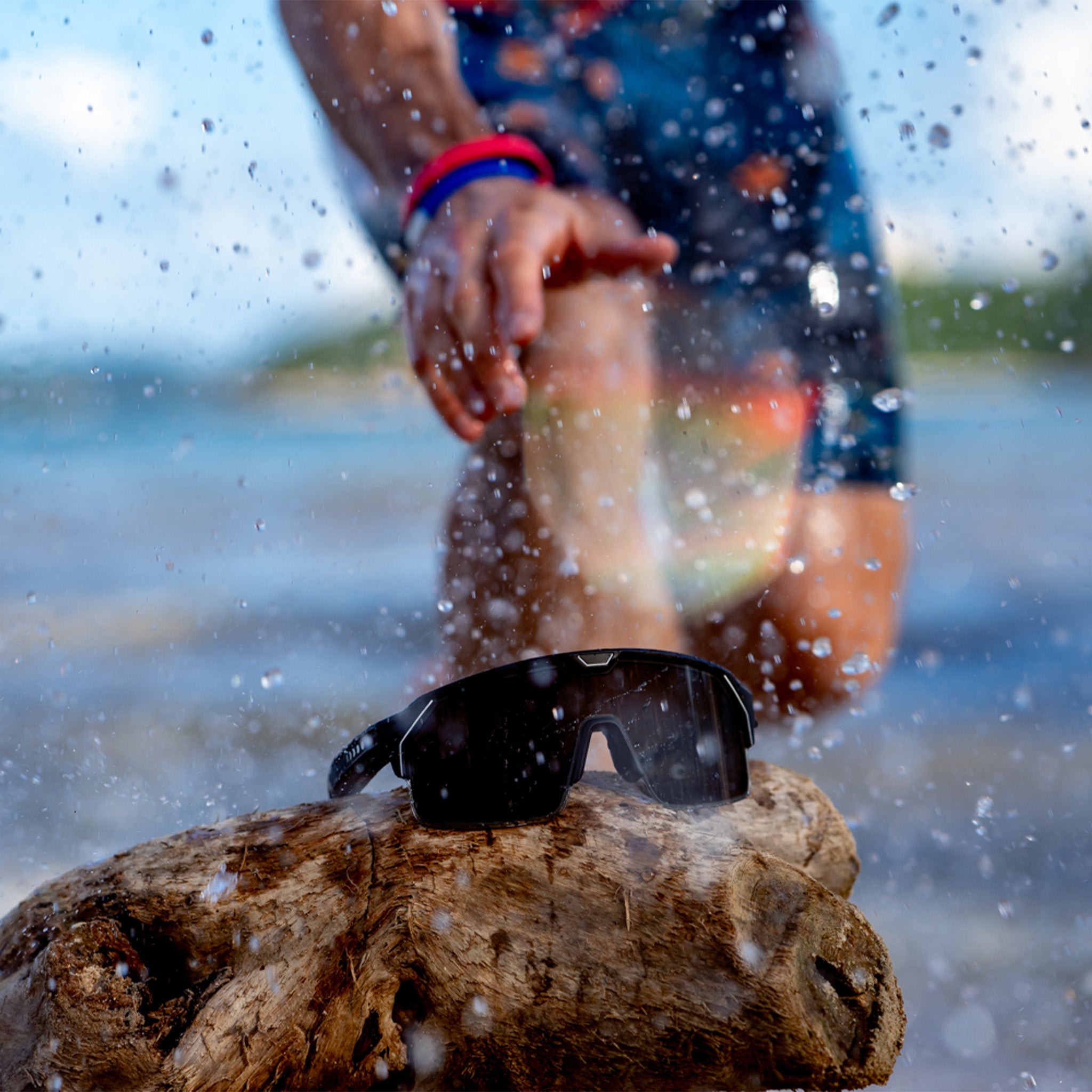 Music Shield | Audio Güneş Gözlüğü | Matte Black Frame | Smoke Lens