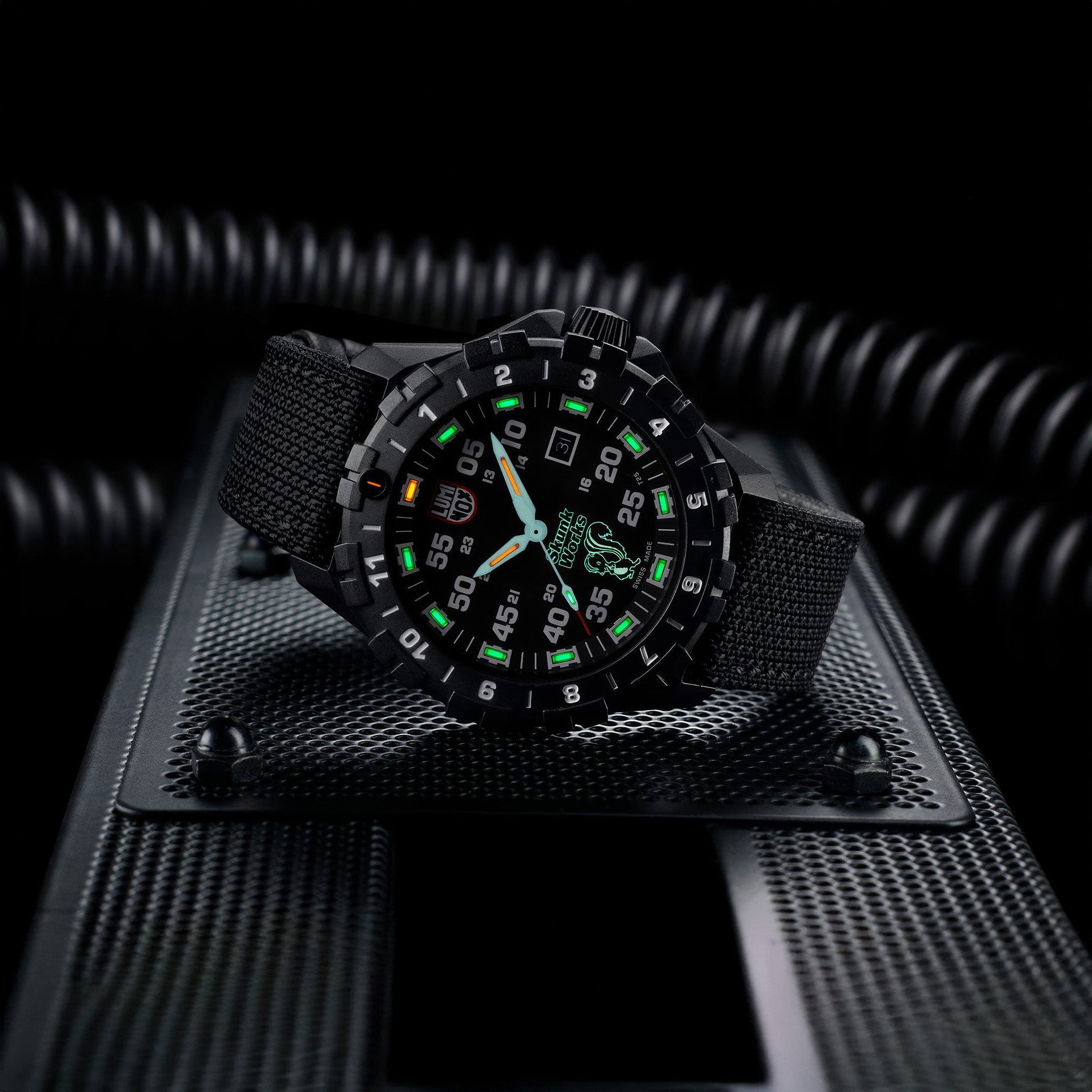 XA.6442.H F-117 NIGHTHAWK® x Skunk Works® 6440 Heritage Pilot Watch | 44 mm