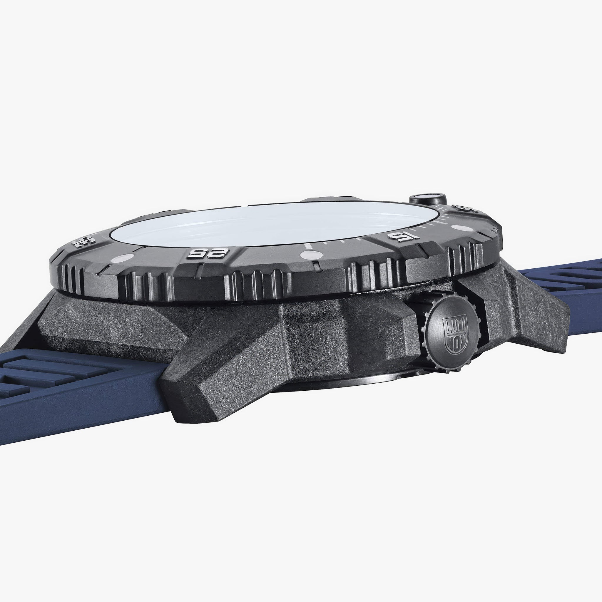 XS.3863 Master Carbon Seal Automatic Dive Watch | Navy