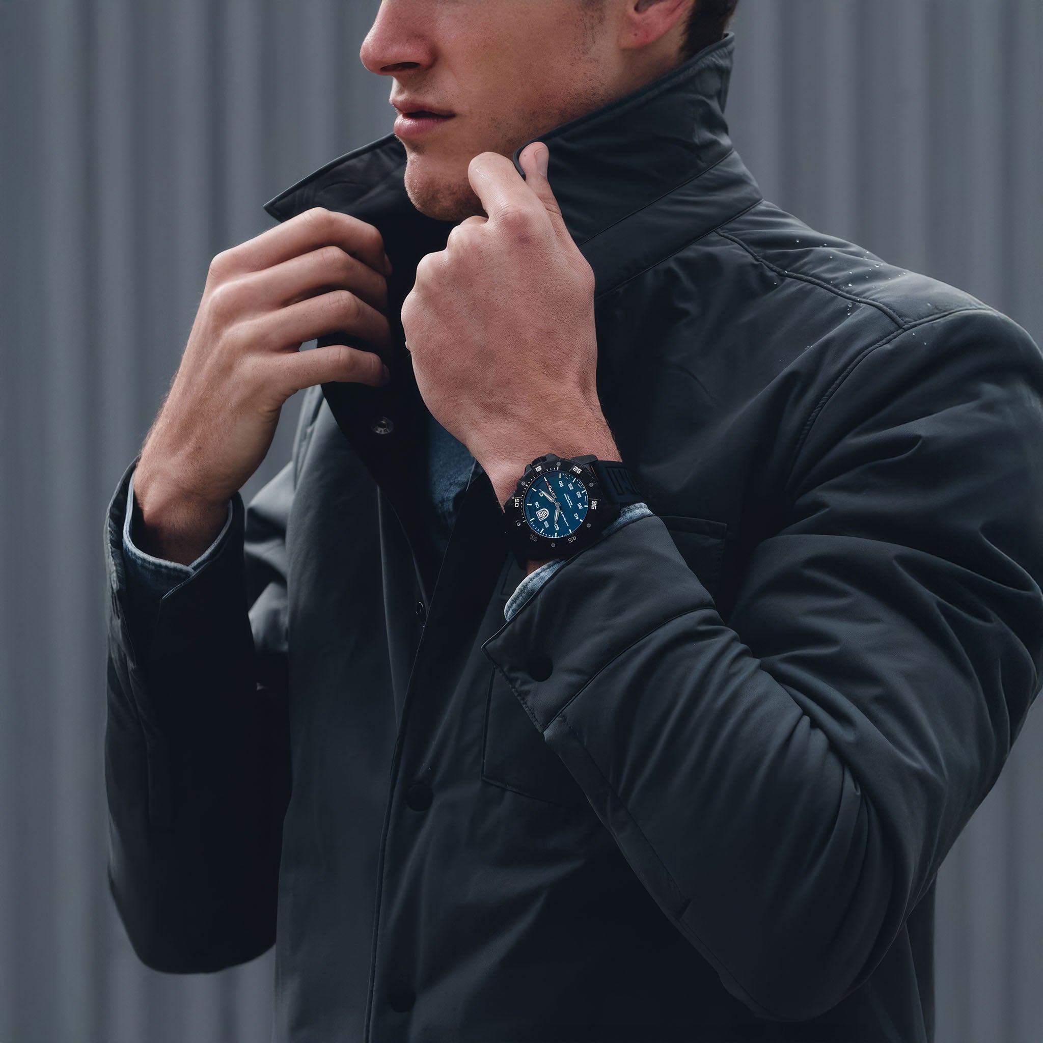 XS.3863 Master Carbon Seal Automatic Dive Watch | Navy