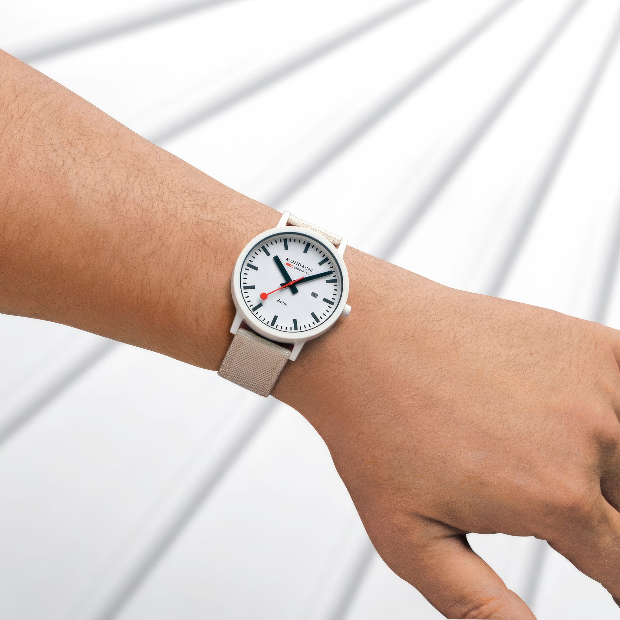 Essence Solar | 41 mm | White
