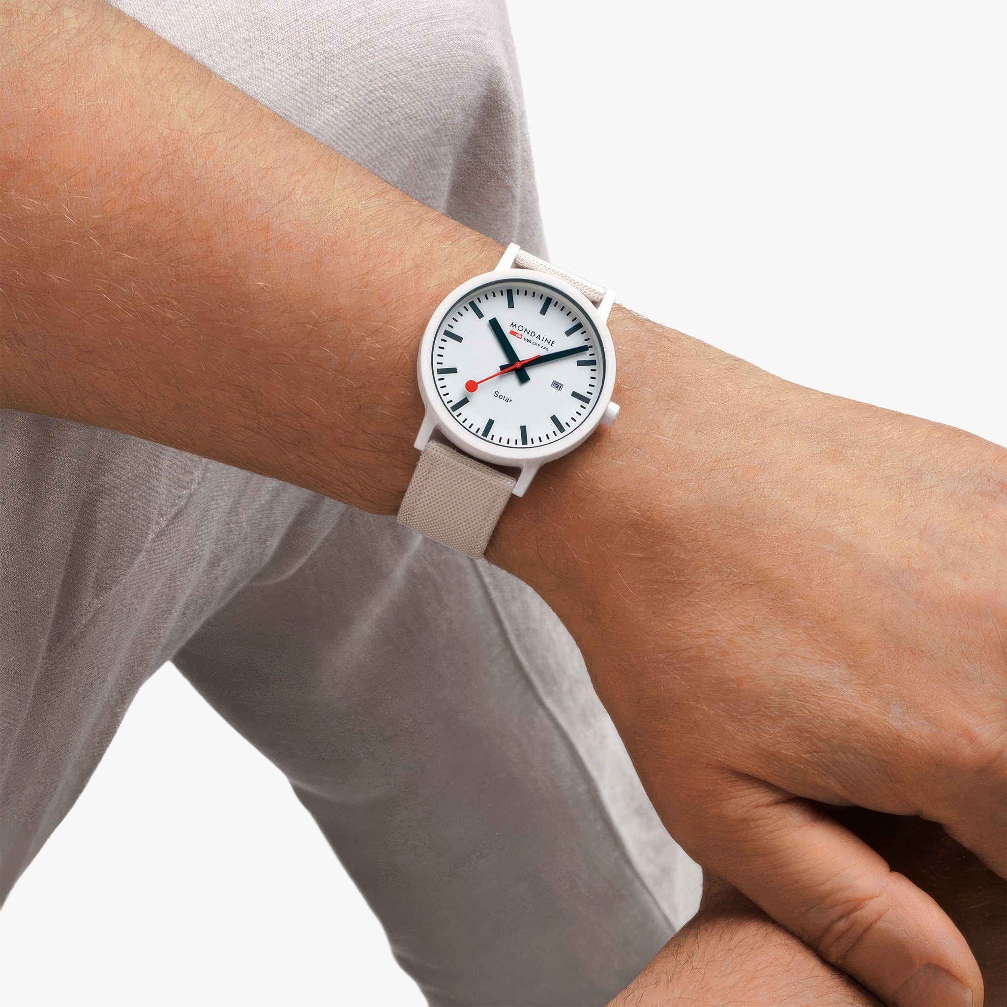 Essence Solar | 41 mm | White