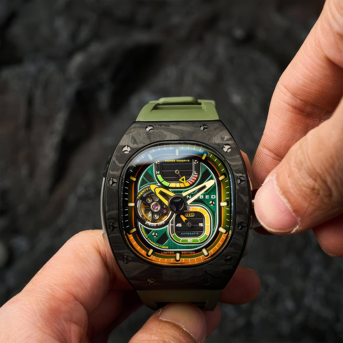 Viper Automatic Limited Edition Erkek Kol Saati | 44 mm | Hornet Green