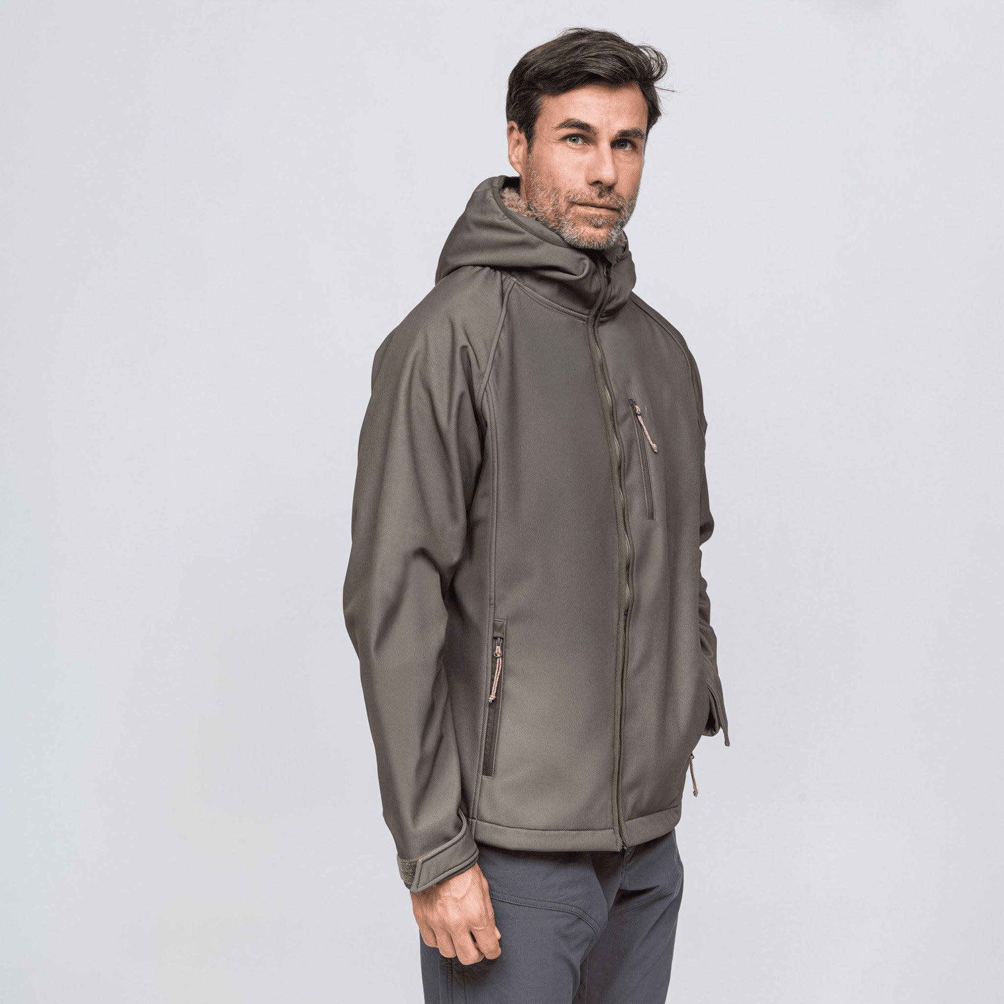 SoftShell Rüzgar ve Suya Dayanıklı Mont | Toprak