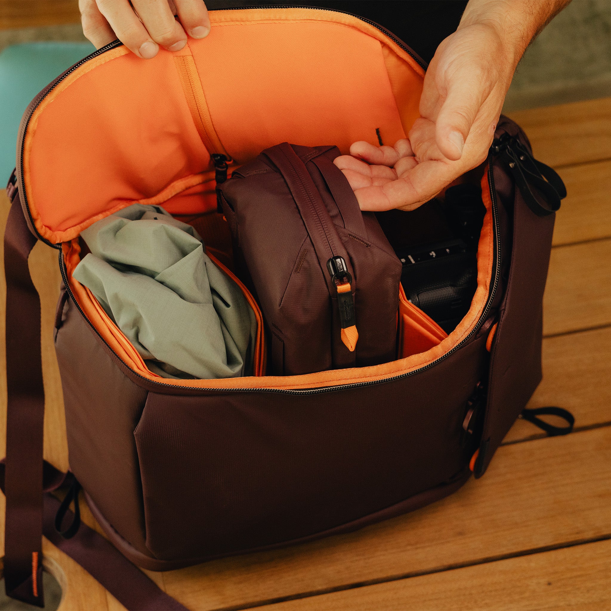 Tech Pouch Düzenleyici Çanta | Small | Eclipse