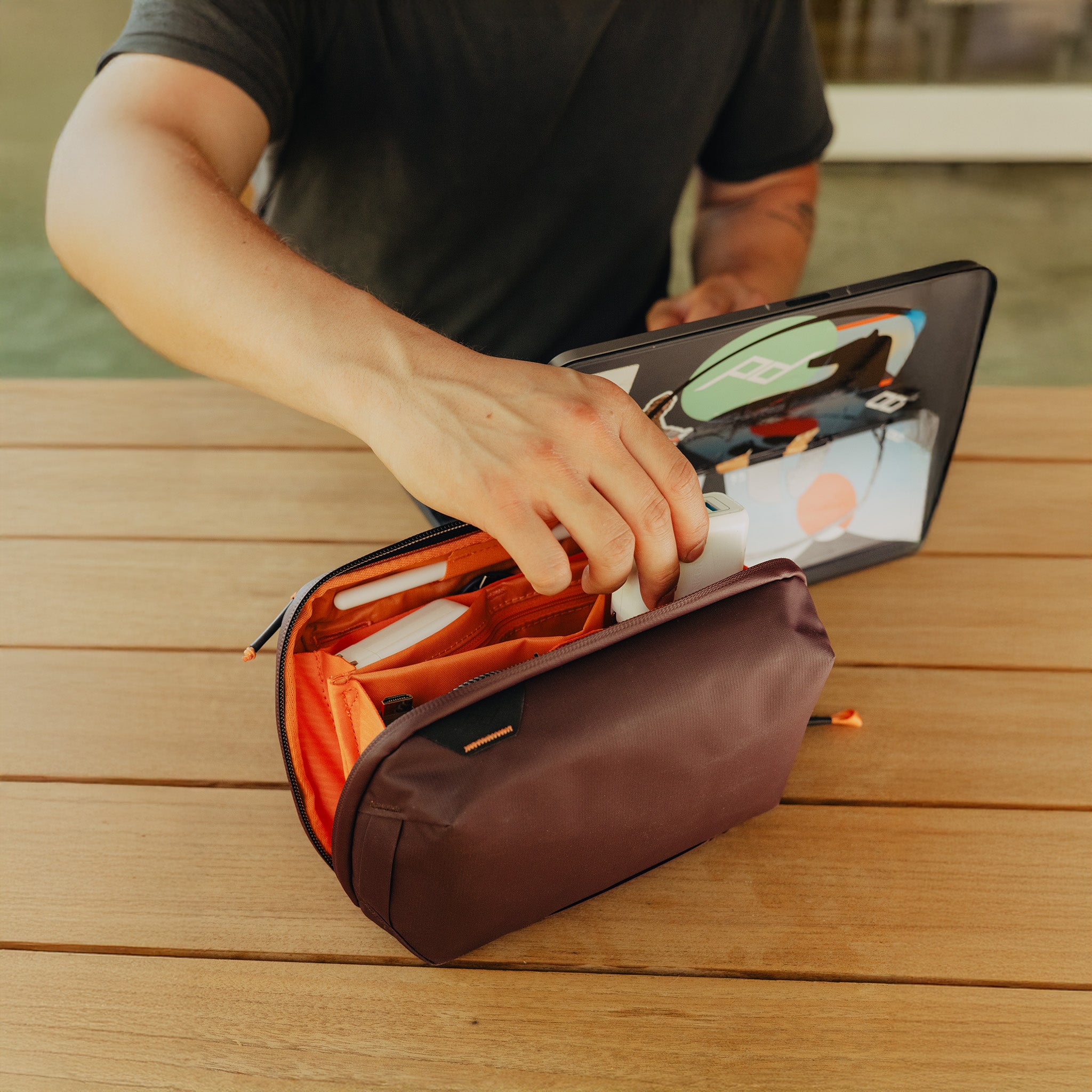 Tech Pouch Düzenleyici Çanta | Small | Eclipse