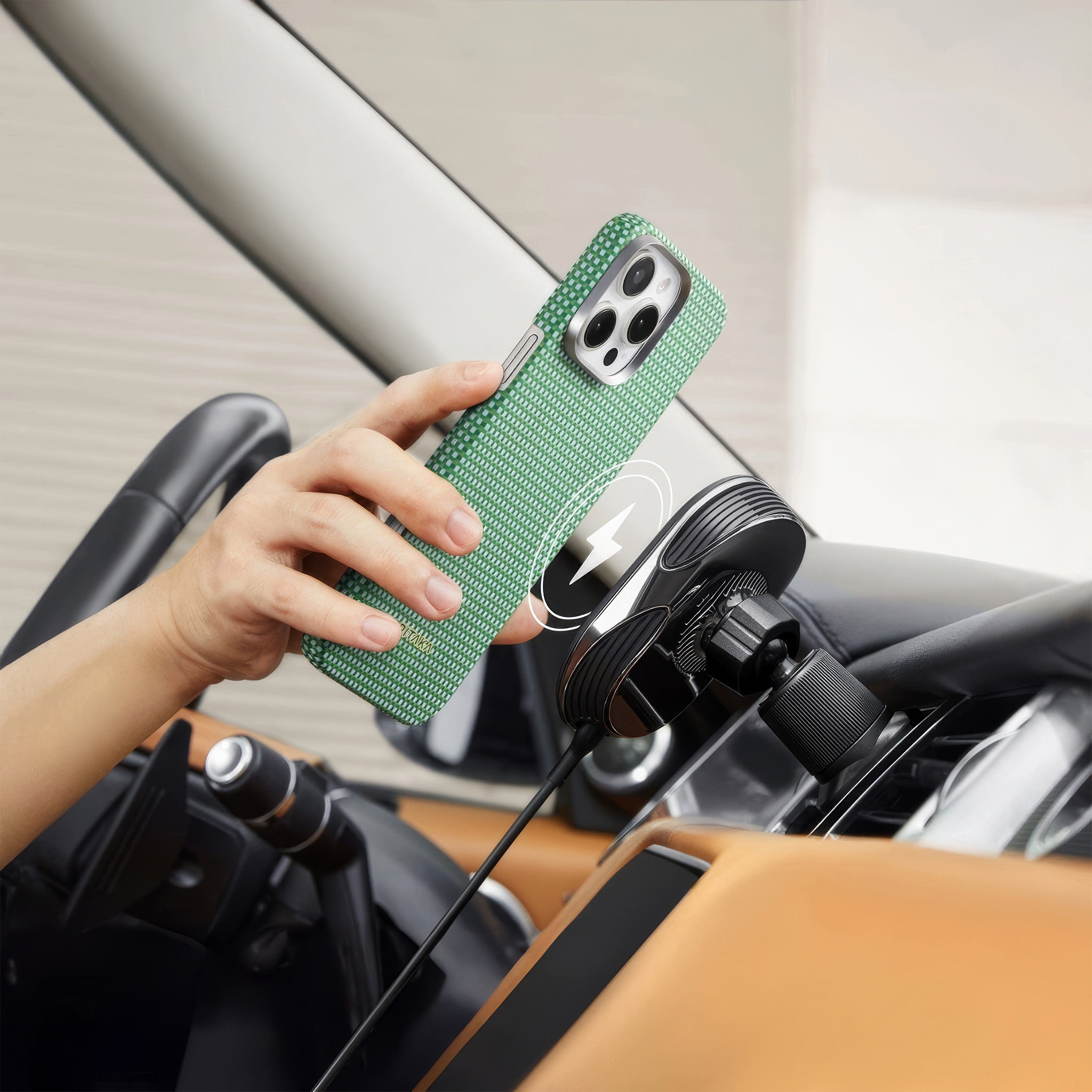 iPhone 15 Pro Max Edge Case | Forest Green