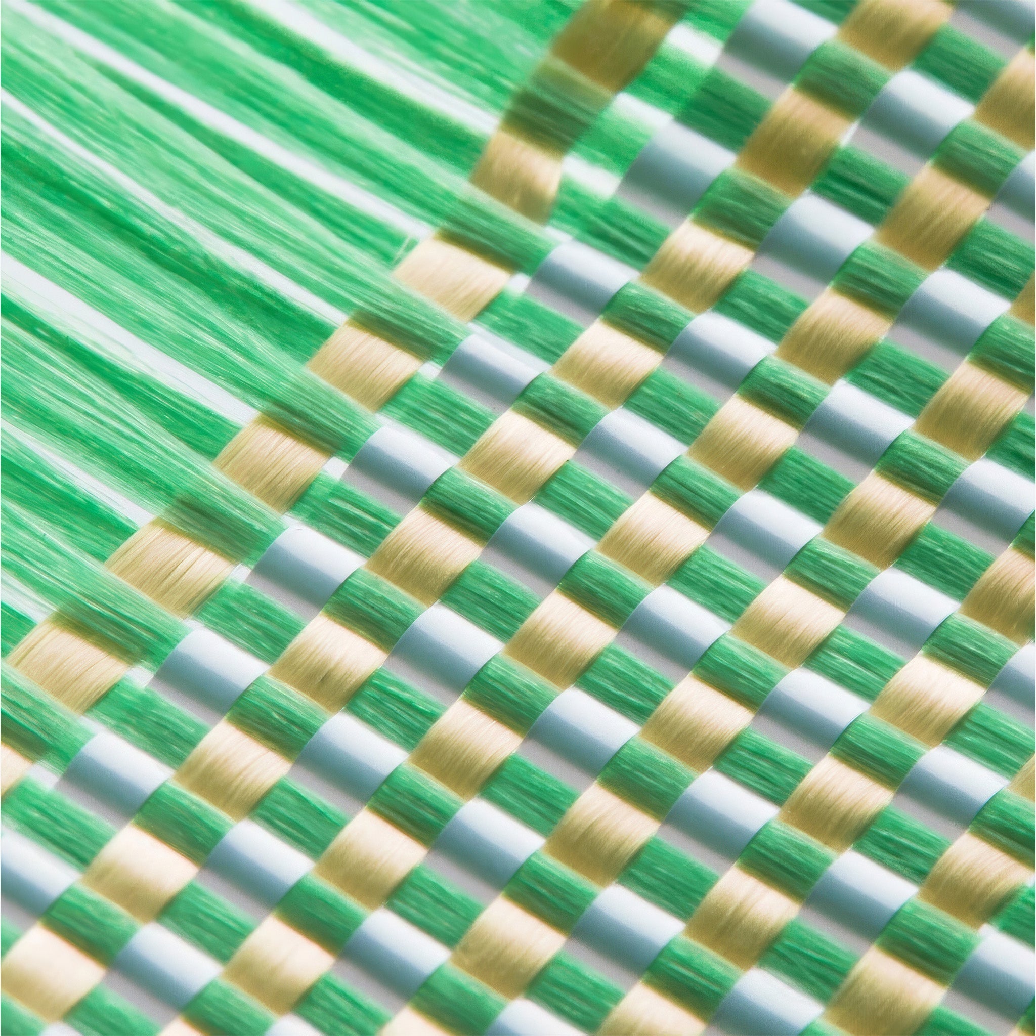 iPhone 15 Pro Max Edge Case | Forest Green