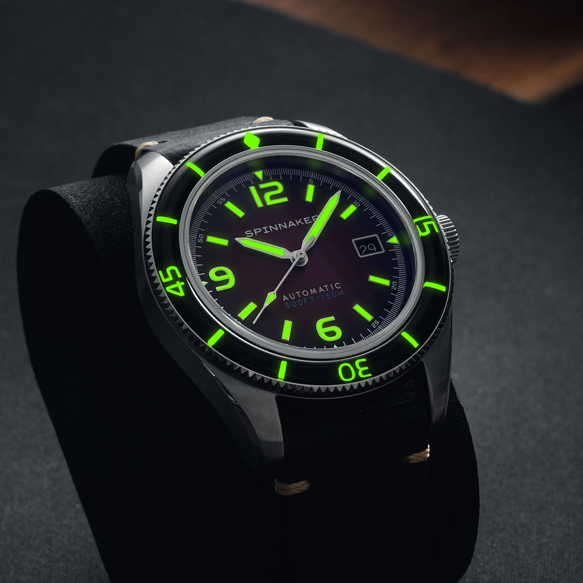 Fleuss Automatic | 43mm | Oxblood Red