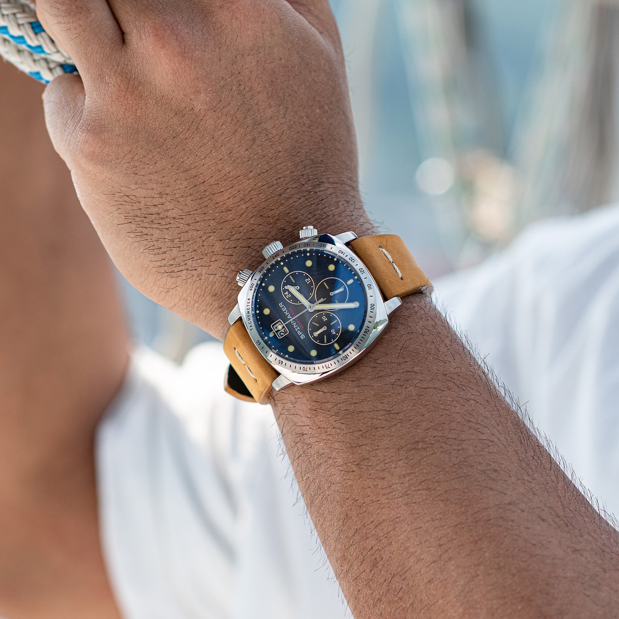 Hull Chronograph | 42 mm | Fumee Black