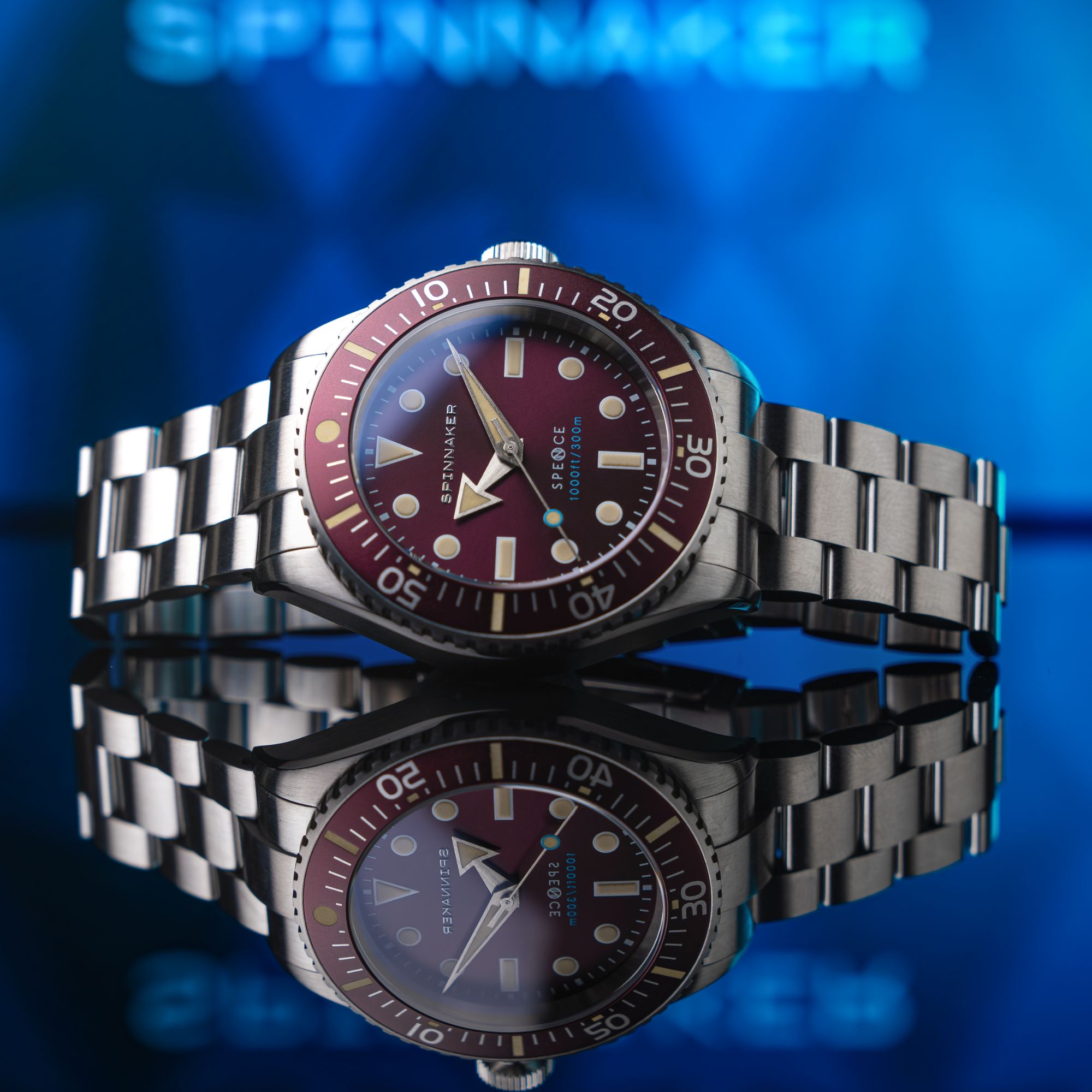 Spence 300 Automatic | 40 mm | Burgundy