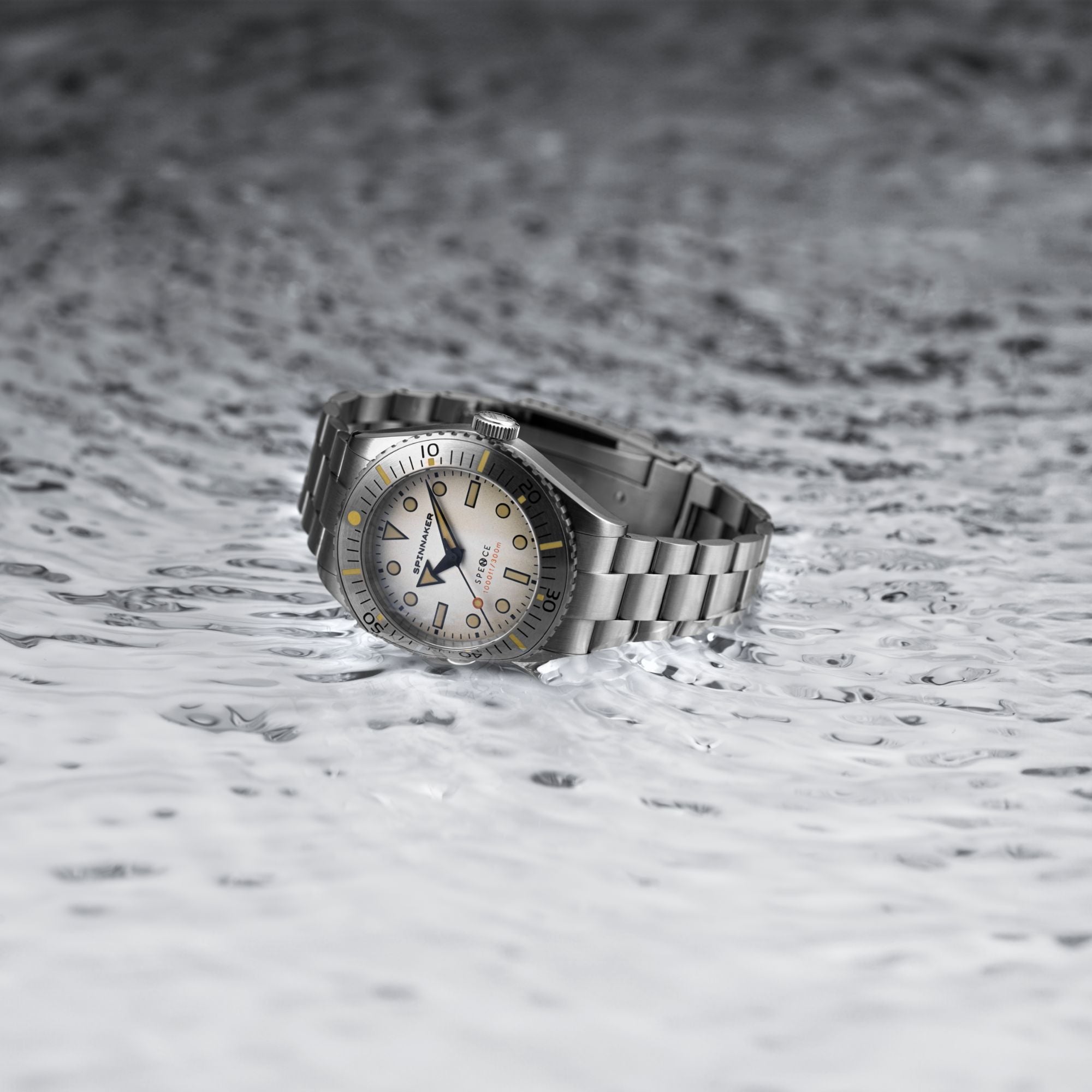 Spence 300 Automatic | 40 mm | Off White