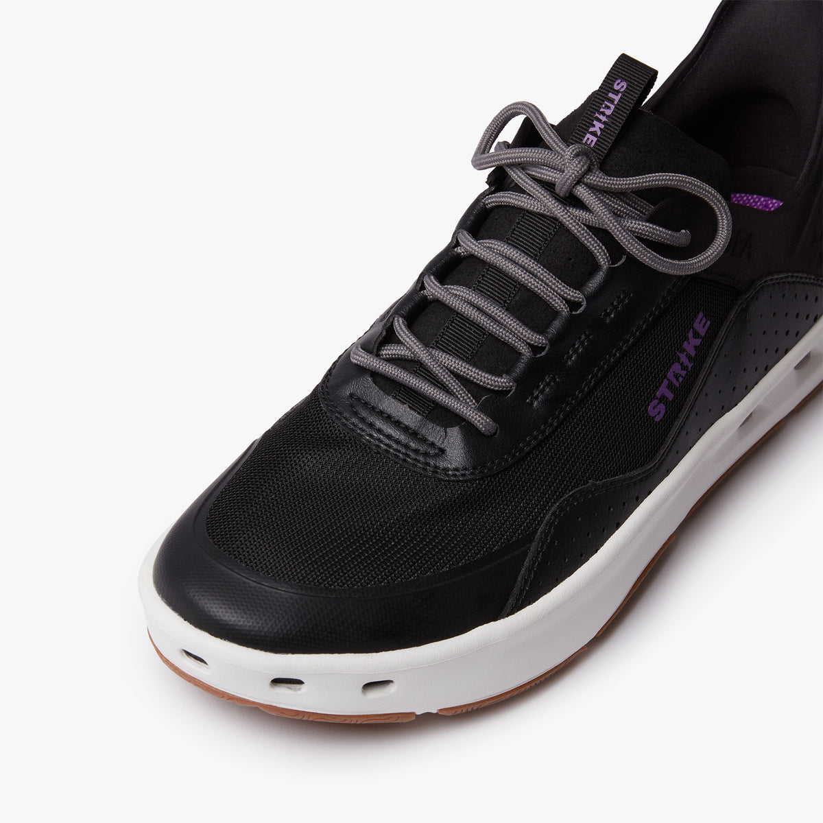 Bluefin Lace Sneaker | Black