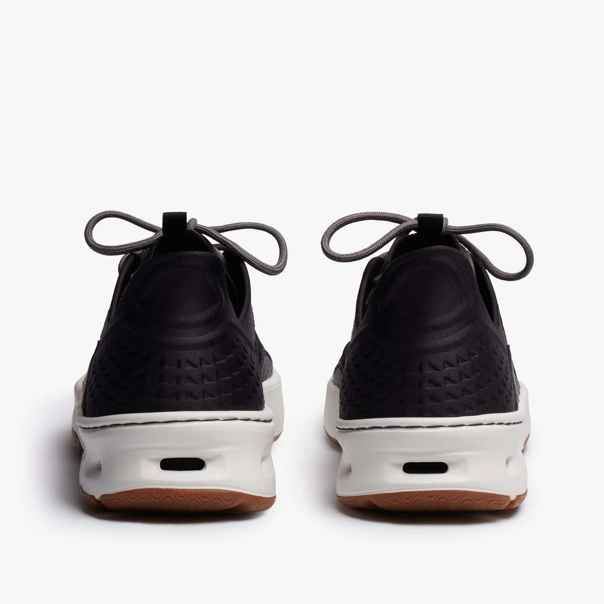 Bluefin Lace Sneaker | Black
