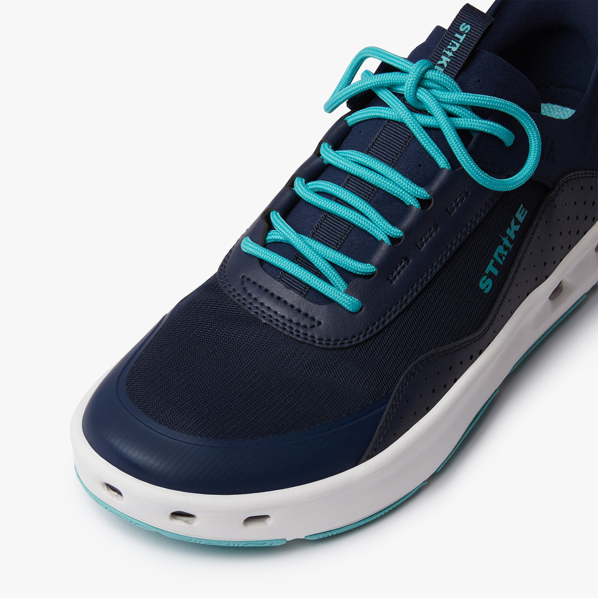 Bluefin Lace Sneaker | Navy