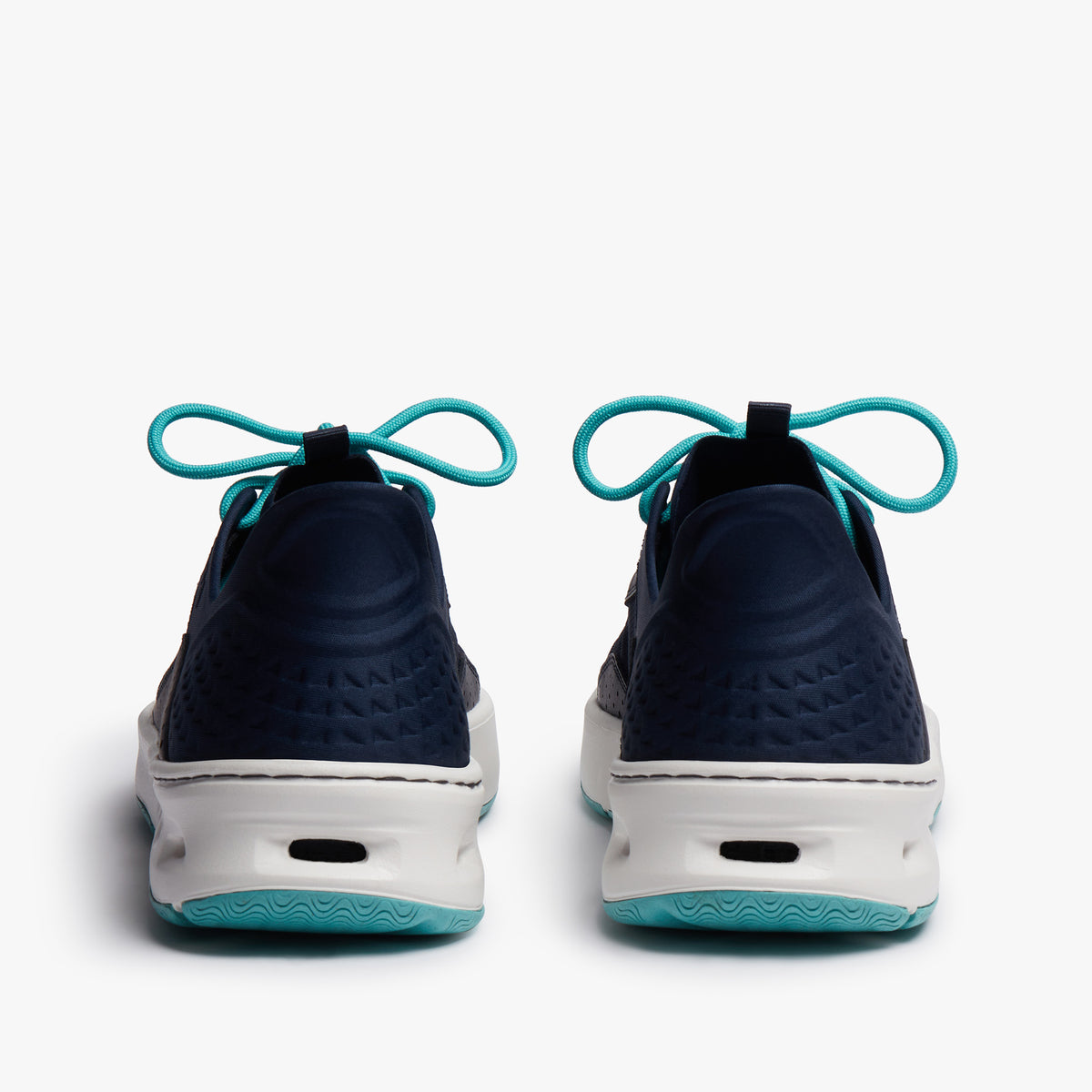 Bluefin Lace Sneaker | Navy