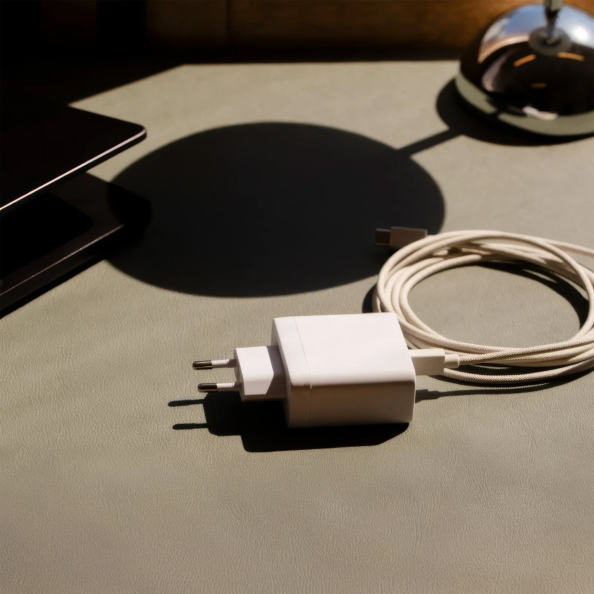 P3 GaN USB-C Hızlı Şarj Adaptörü 65W | White