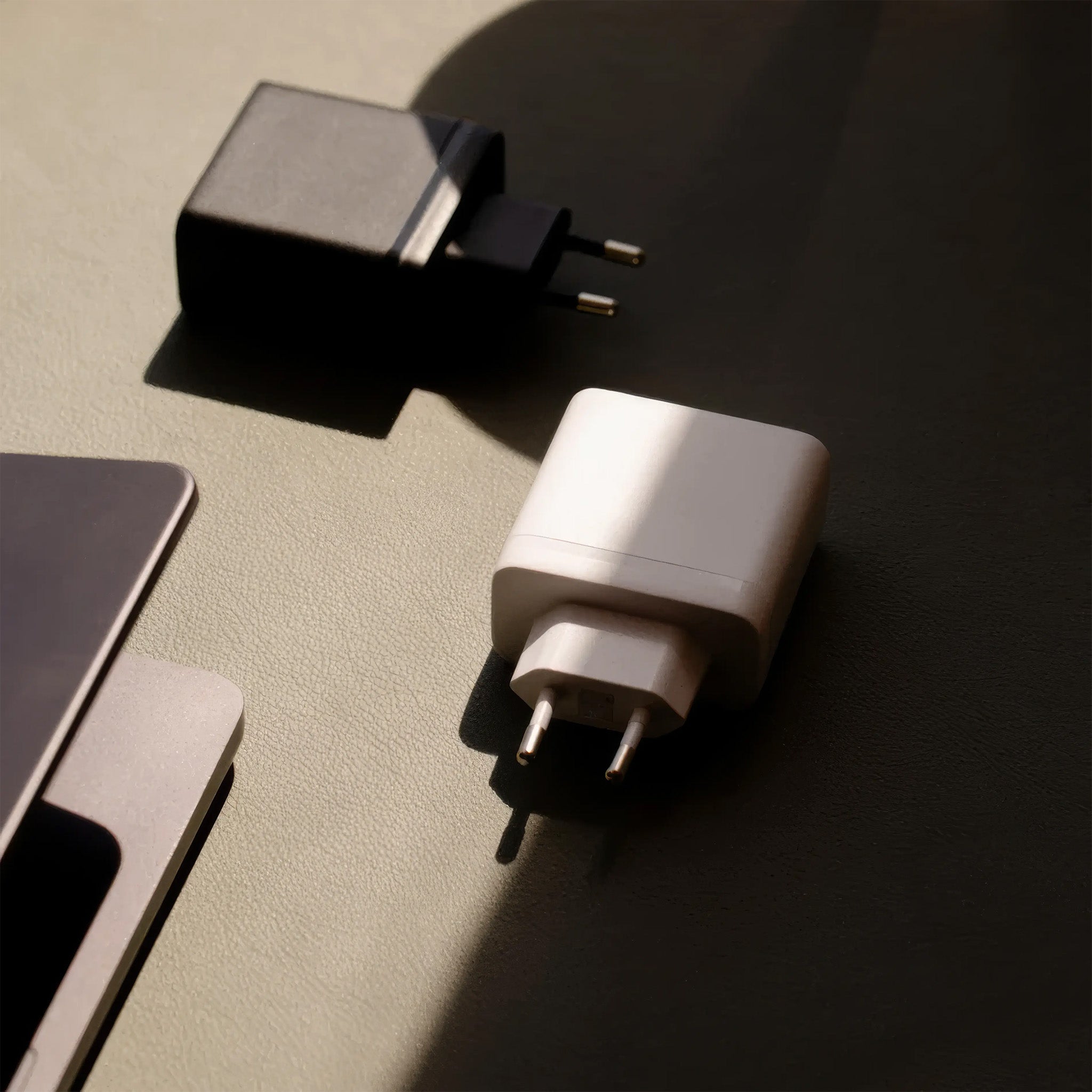 P3 GaN USB-C Hızlı Şarj Adaptörü 65W | White