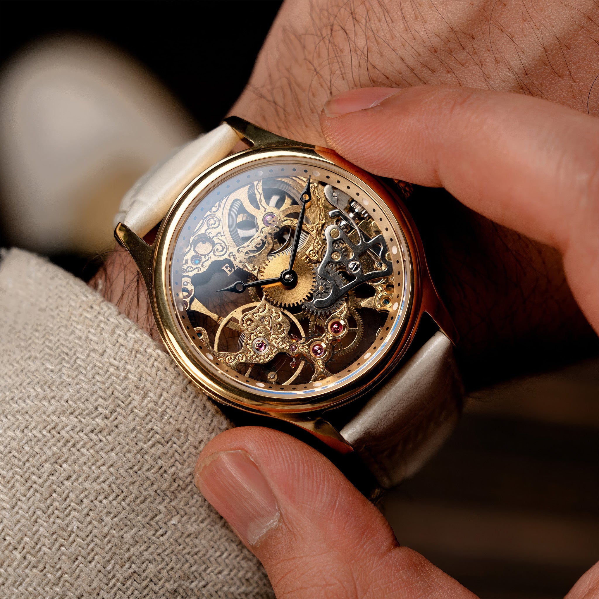 Bauer Mechanical Skeleton | 42 mm | Sandy Gold