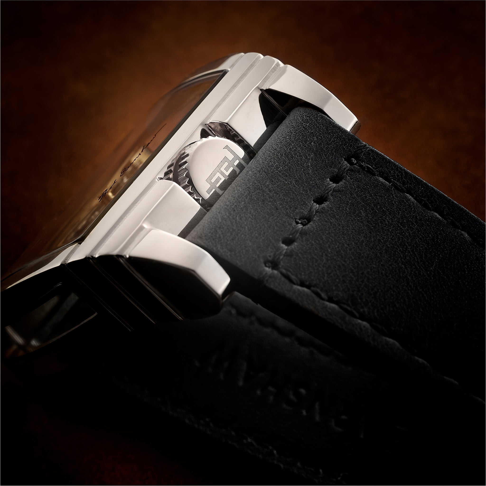 Discovery Wolver Bridge Mechanical | 36 mm | White Silver