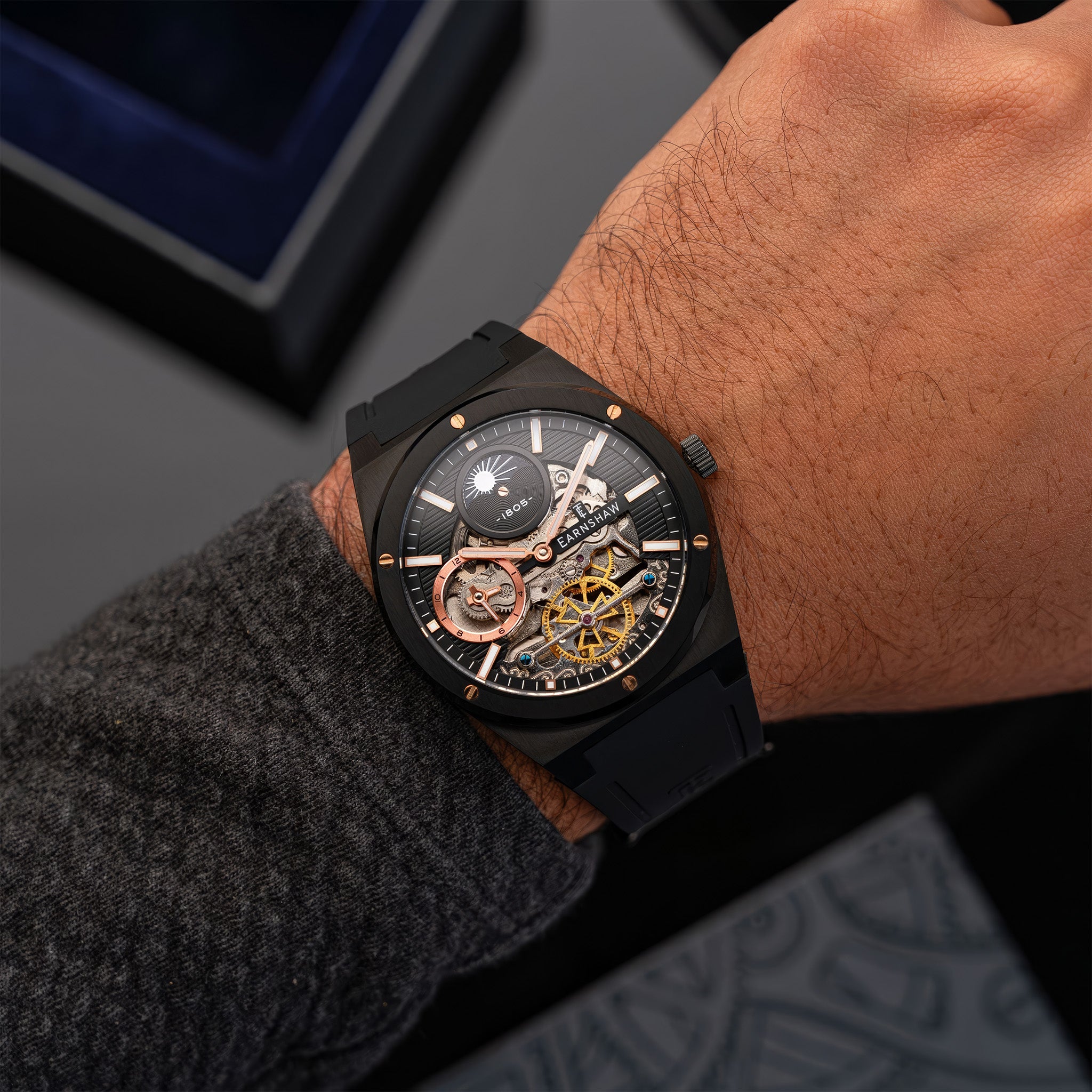 Drake Dual Time Automatic | 42.5 mm | Raven Black
