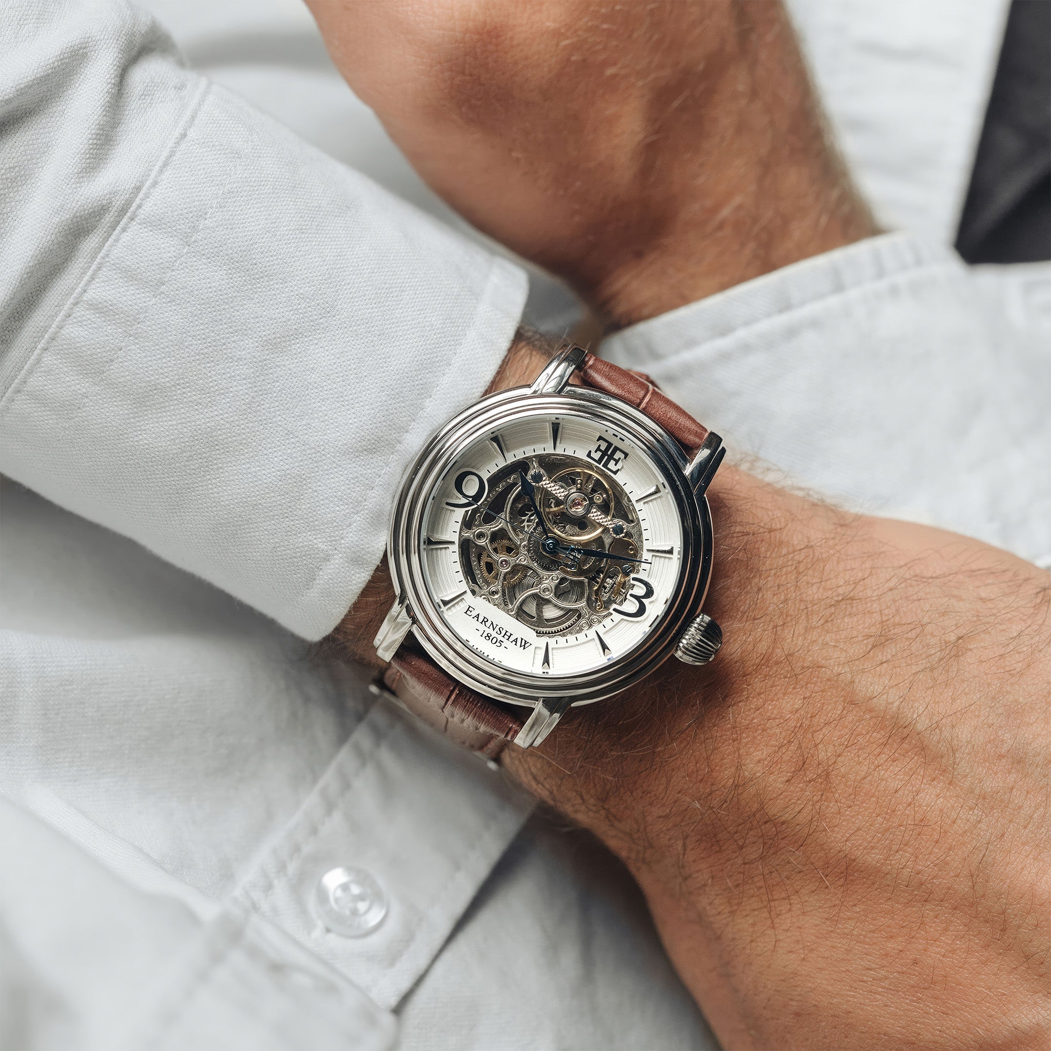 Longcase Grande Skeleton Automatic | 48 mm | Cloud White