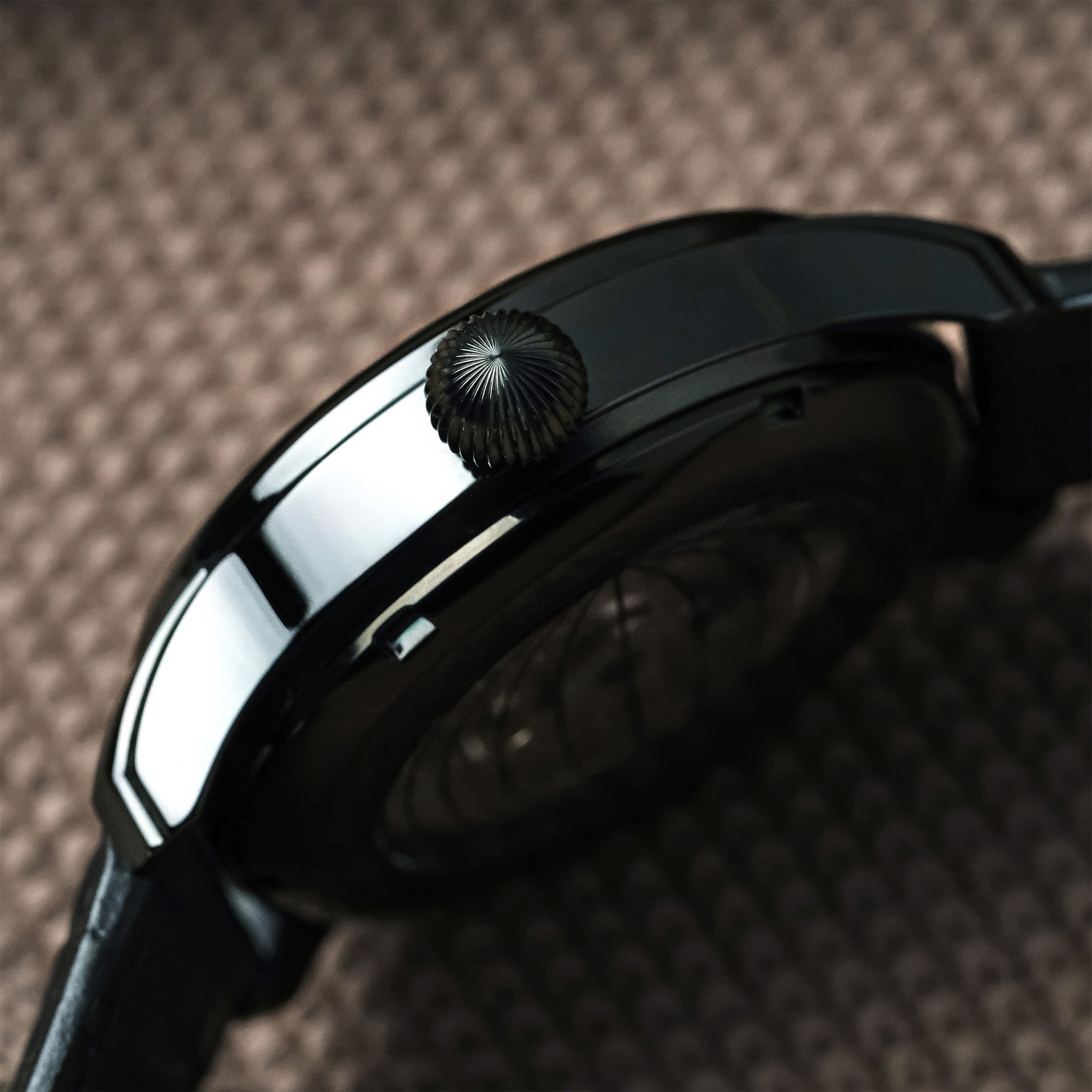 Longitude Shadow Automatic | 42 mm | Stealth Black