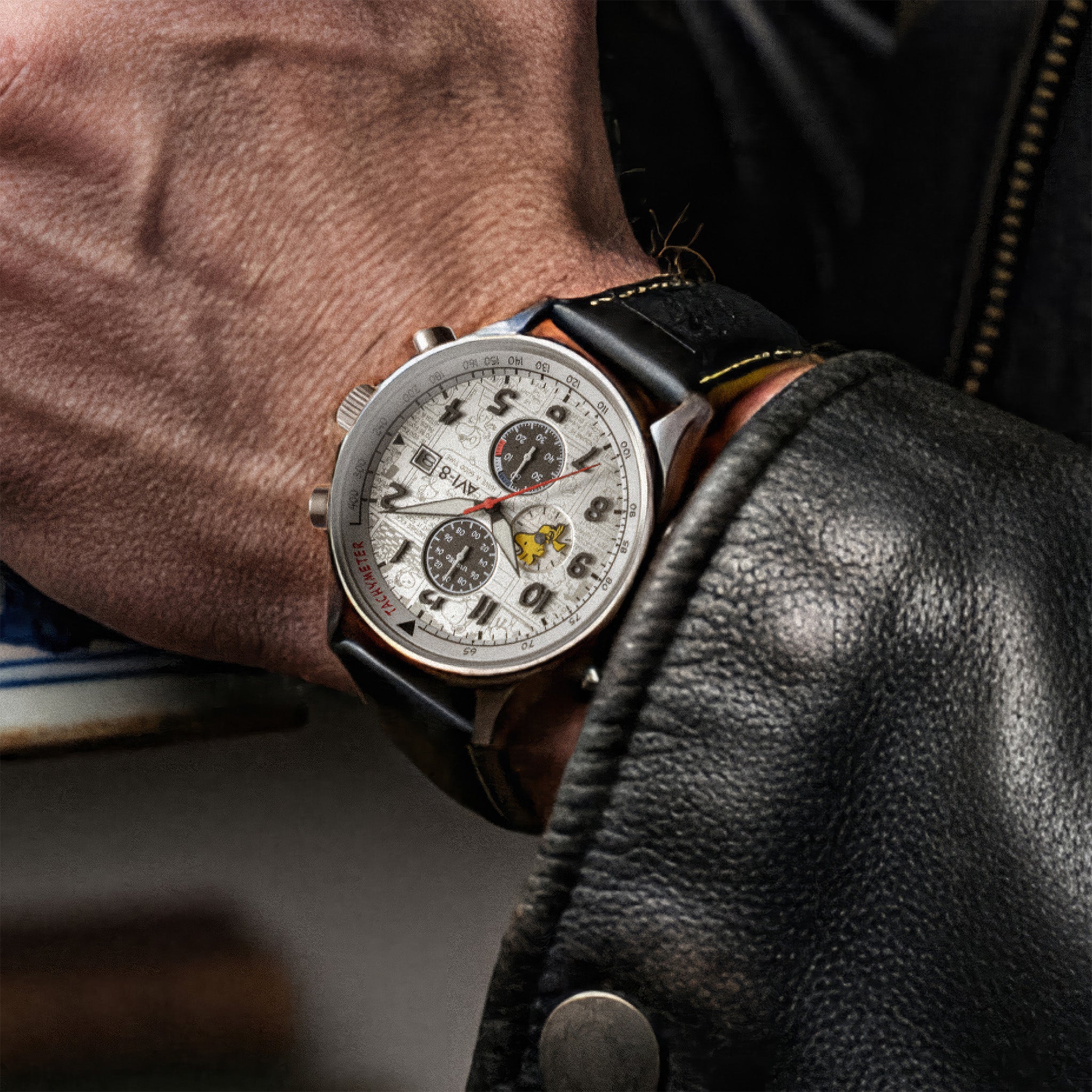 Hawker Hurricane Classic Chronograph Peanuts Snoopy Flying Ace Limited Edition | 44 mm | Woodstock White