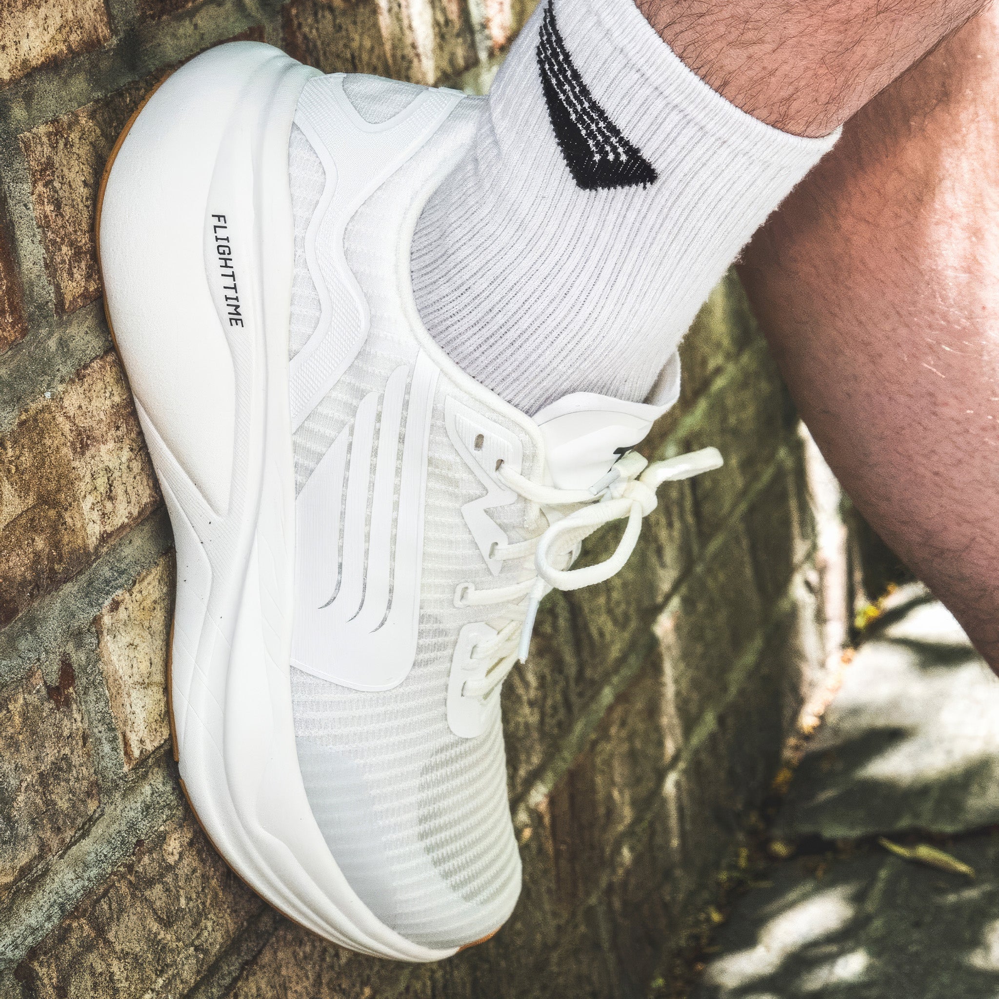 Men's Maverick-V1 Runner Koşu Ayakkabısı | White Gum