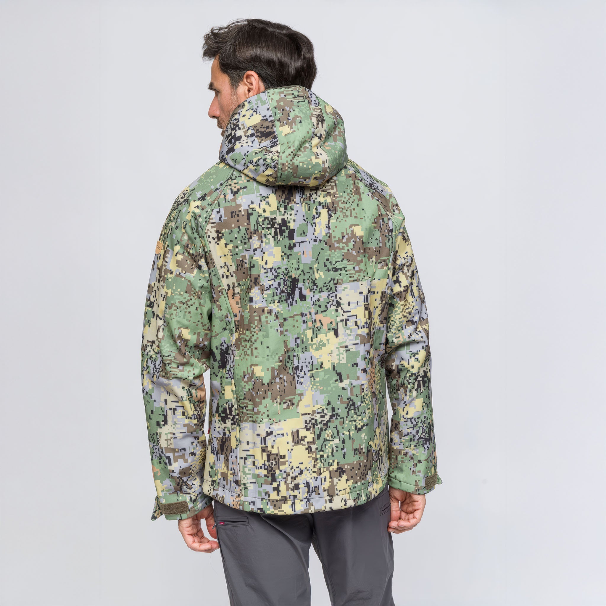 SoftShell Rüzgar ve Suya Dayanıklı Mont | Camo Yeşil