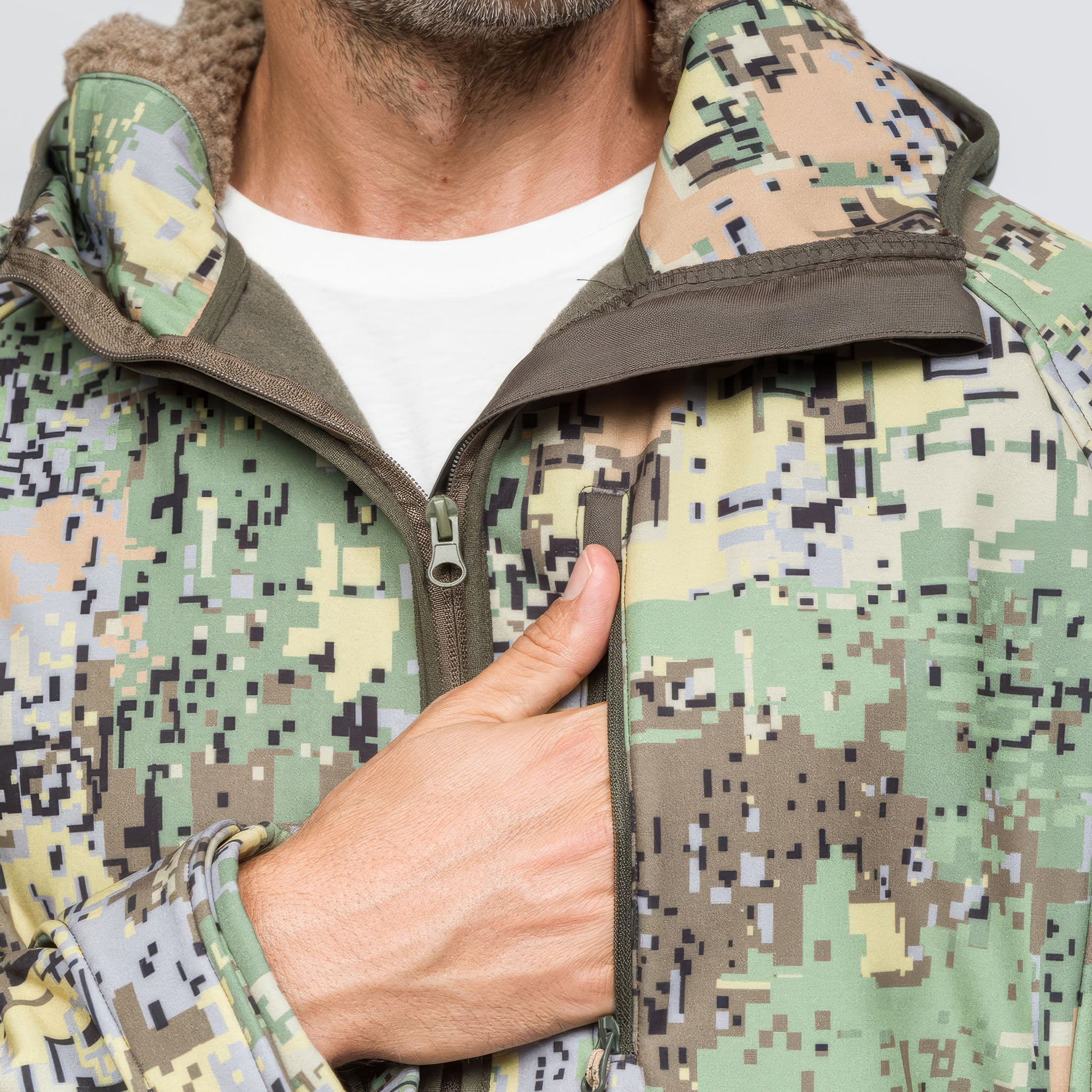 SoftShell Rüzgar ve Suya Dayanıklı Mont | Camo Yeşil