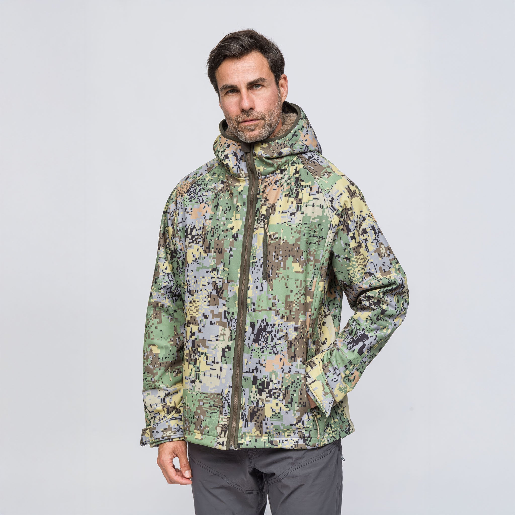 SoftShell Rüzgar ve Suya Dayanıklı Mont | Camo Yeşil