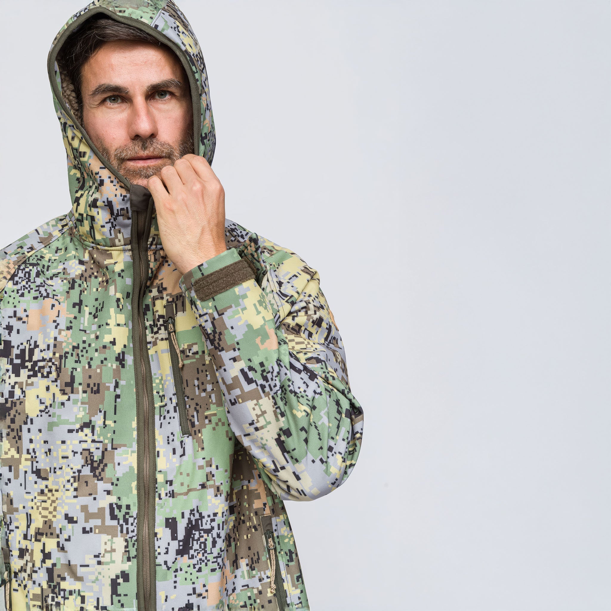 SoftShell Rüzgar ve Suya Dayanıklı Mont | Camo Yeşil