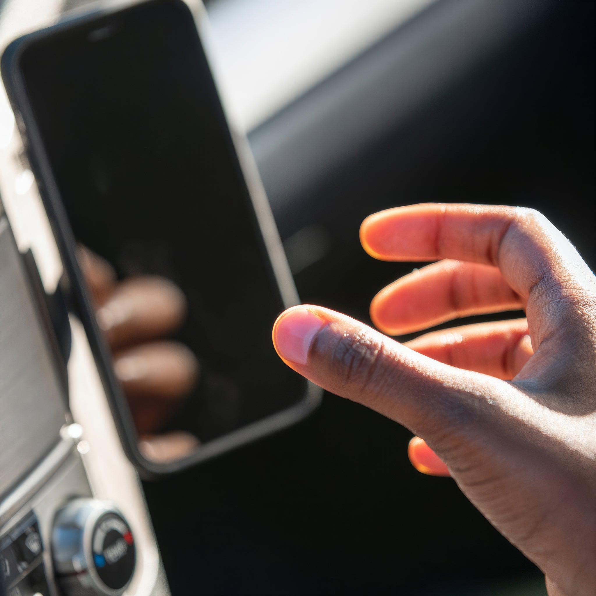 Mobile Car Mount | VHB