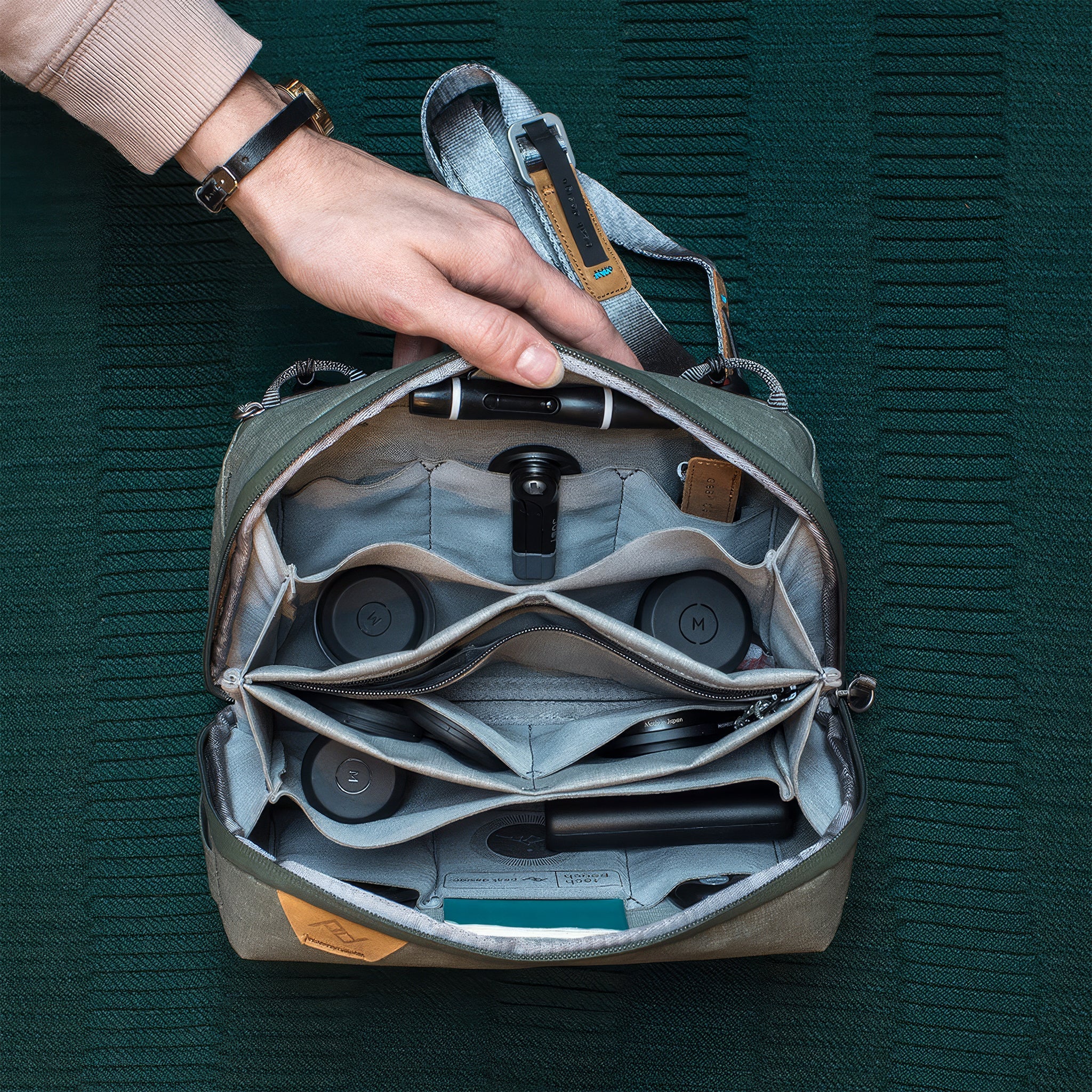 Tech Pouch Düzenleyici Çanta | Regular | Sage