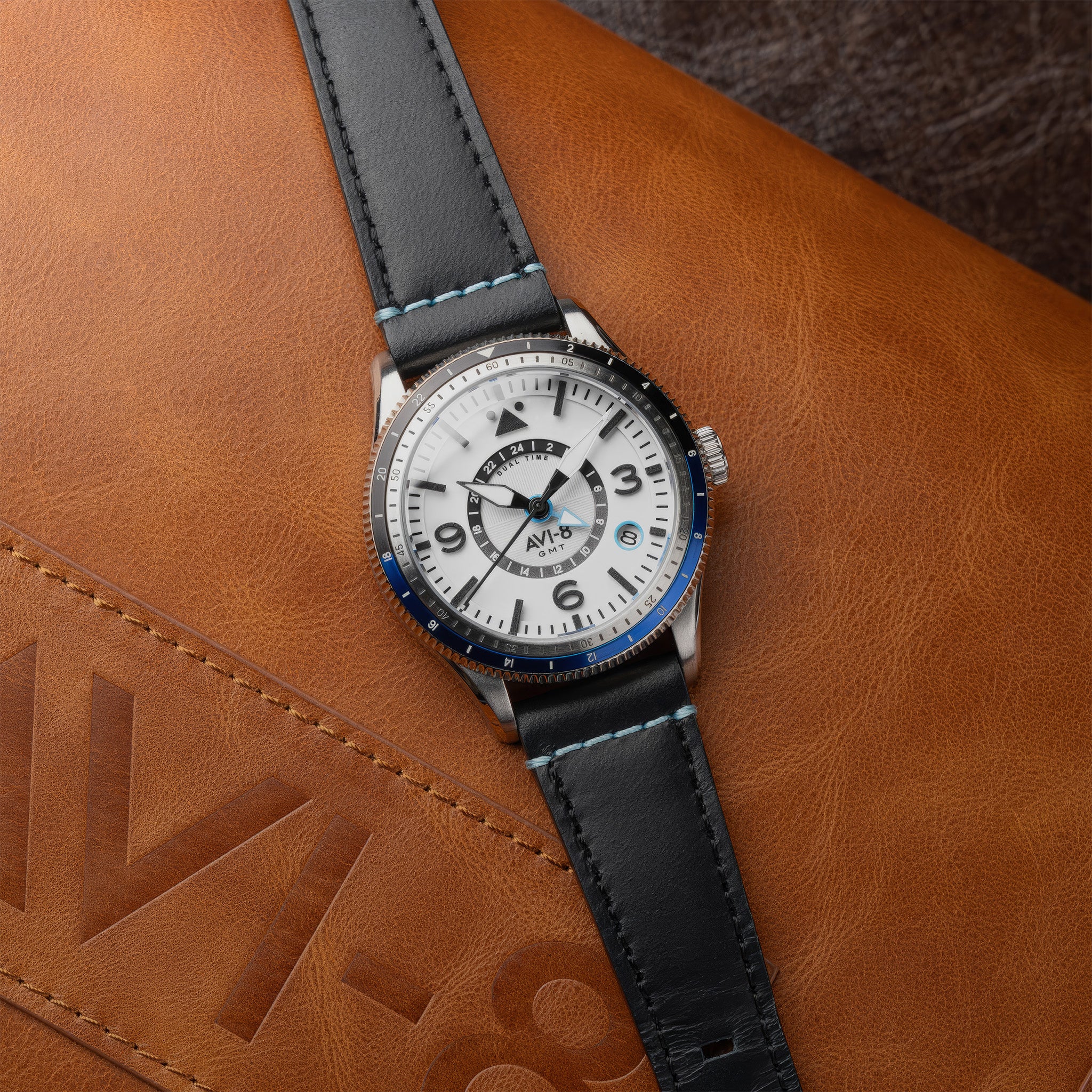 Flyboy Airmaster GMT Automatic | 40mm | Wing Silver