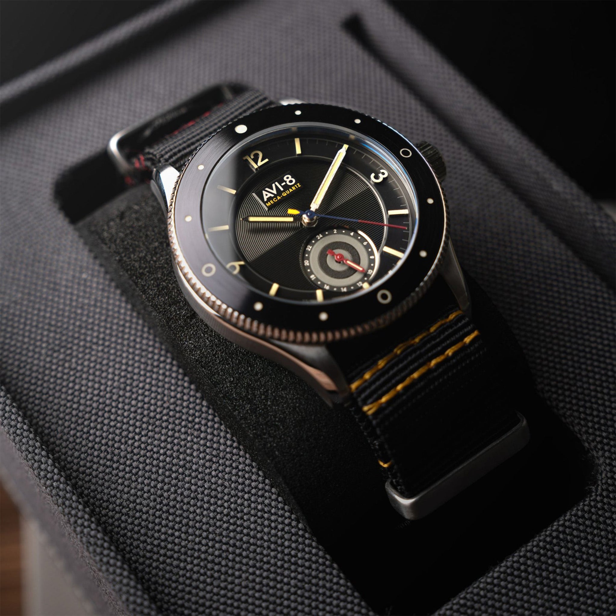 Flyboy Airmaster Sector Meca-Quartz | 40 mm | Raven Black