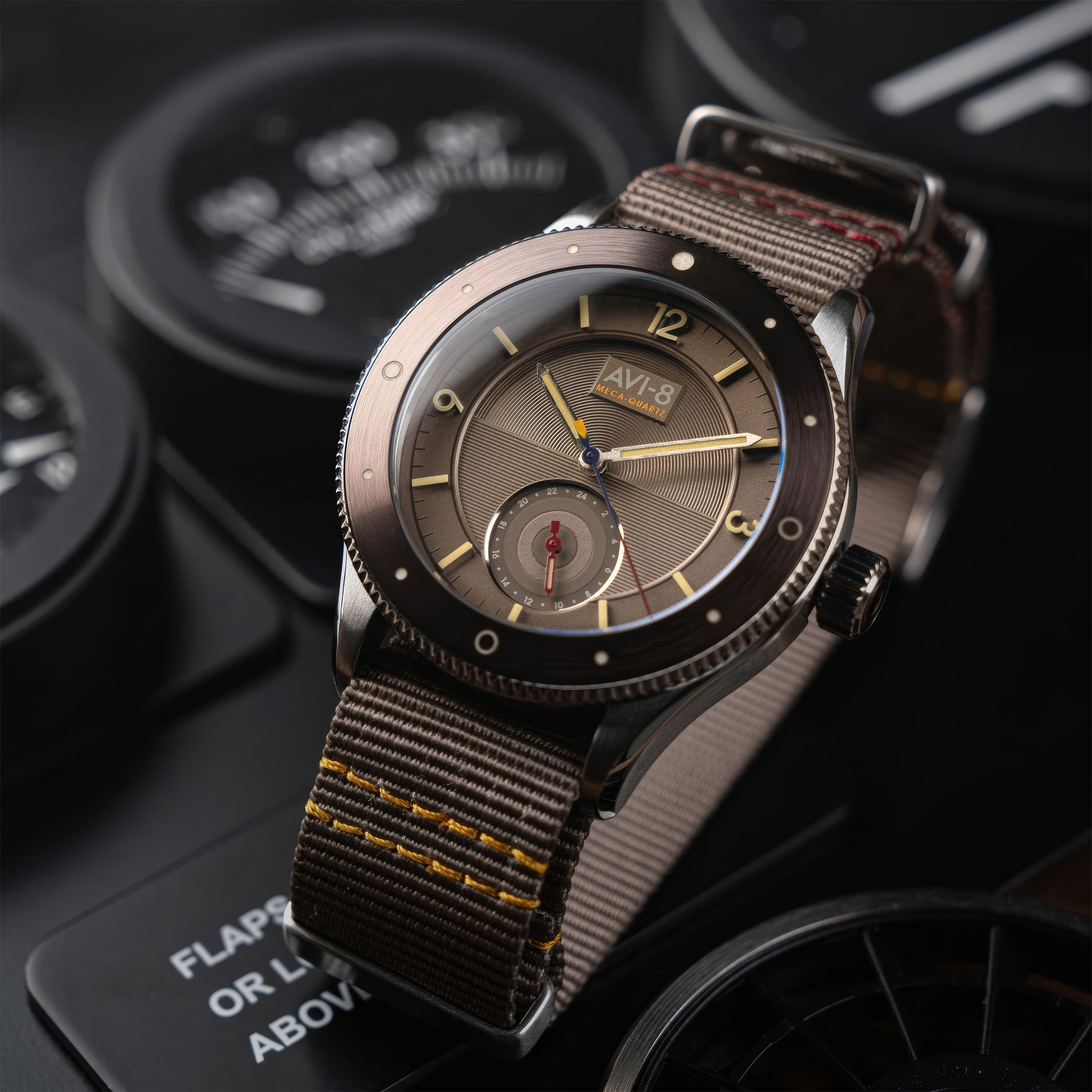 Flyboy Airmaster Sector Meca-Quartz | 40mm | Silver Feather Gray