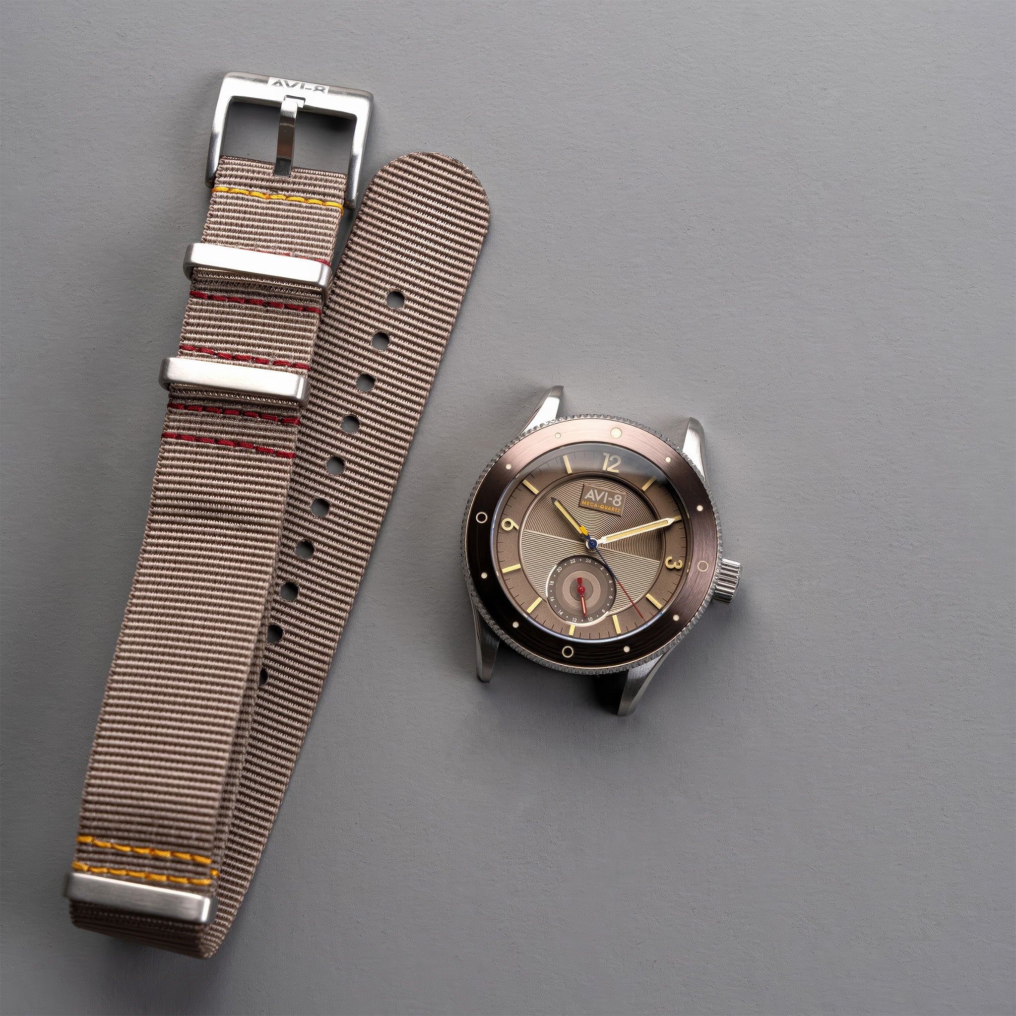 Flyboy Airmaster Sector Meca-Quartz | 40mm | Silver Feather Gray